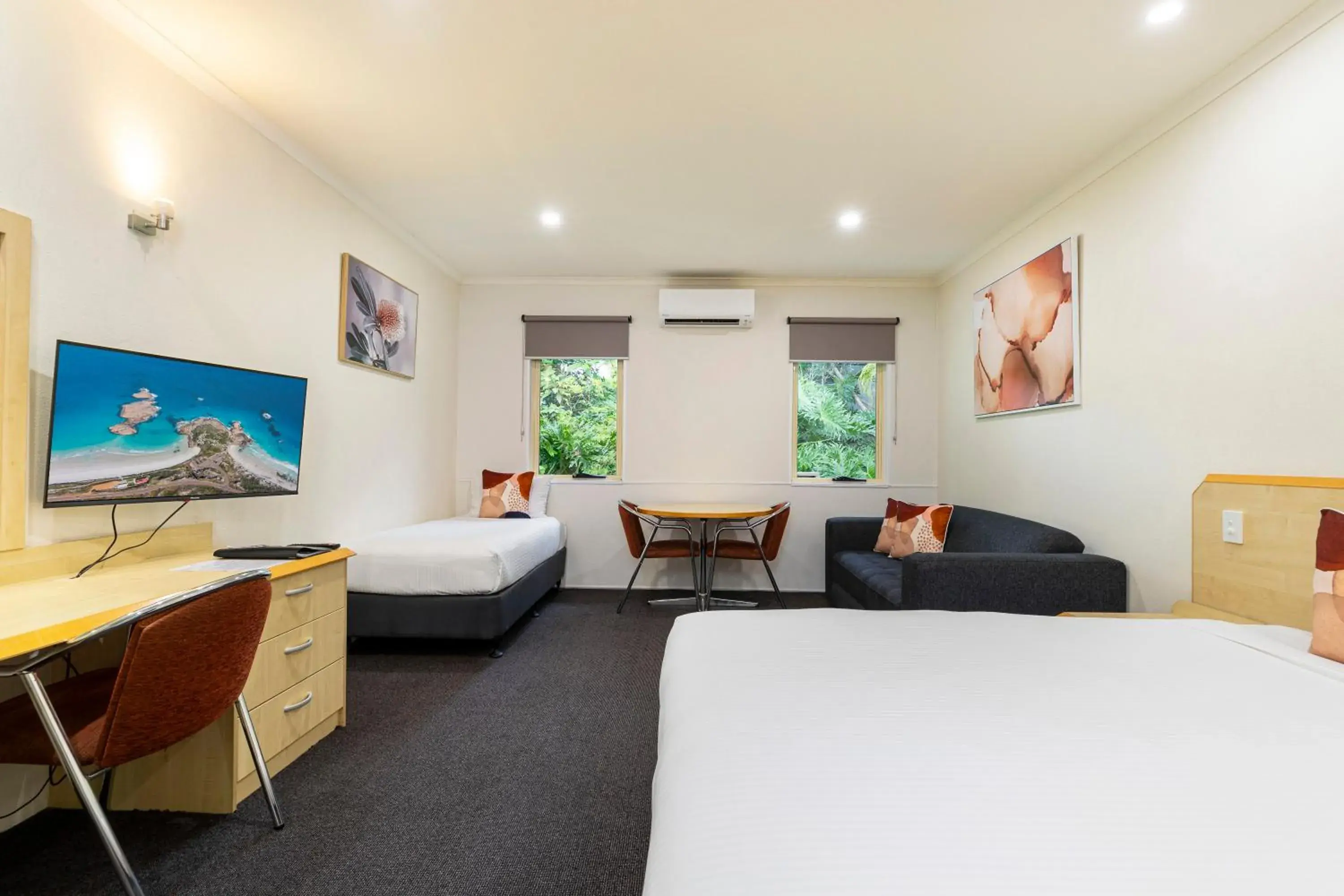 Superior King or Twin Room in Red Bridge Motor Inn Superior King or Twin Room in Red Bridge Motor Inn