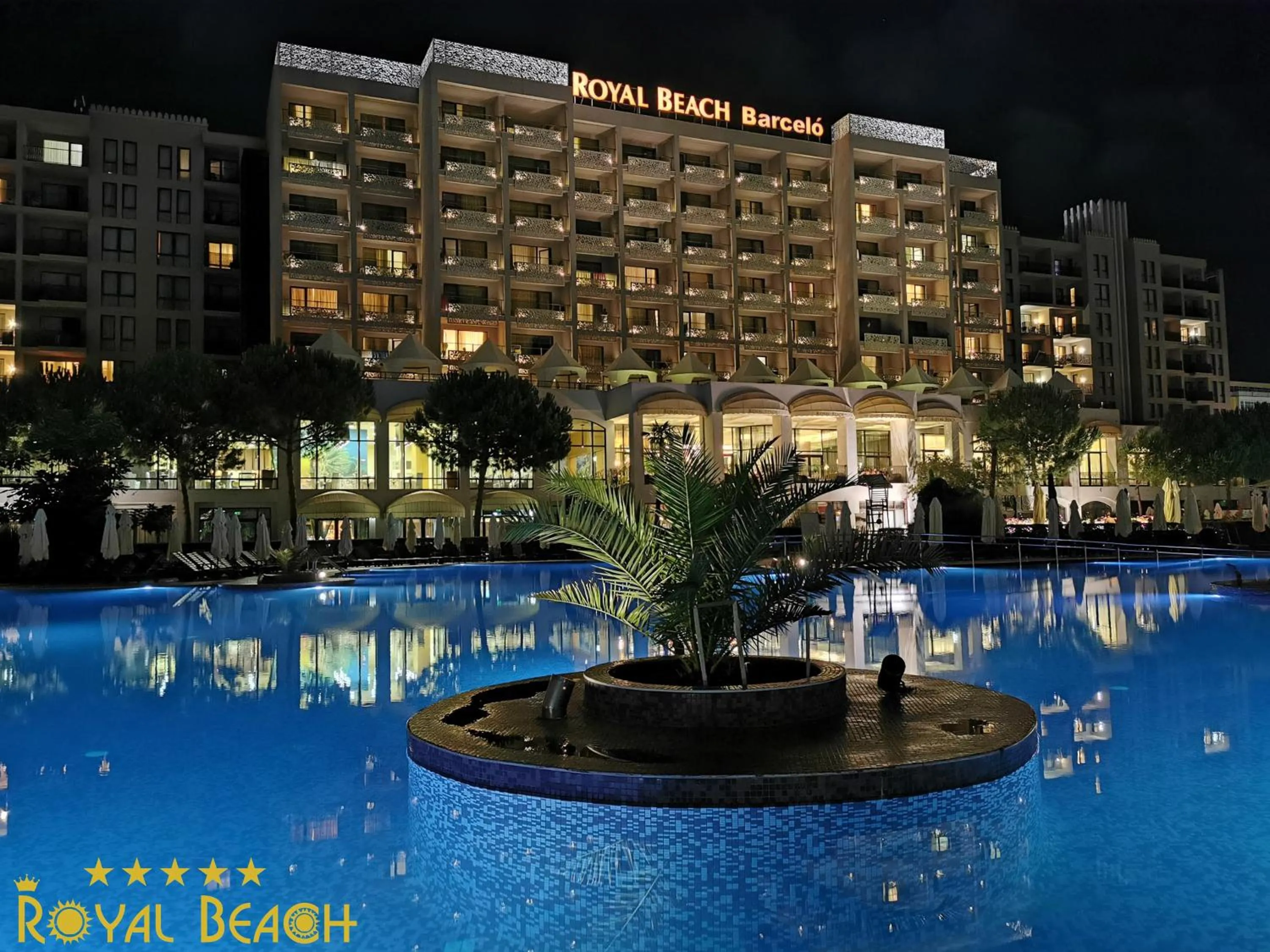 Property building, Swimming Pool in Barcelo Royal Beach Hotel