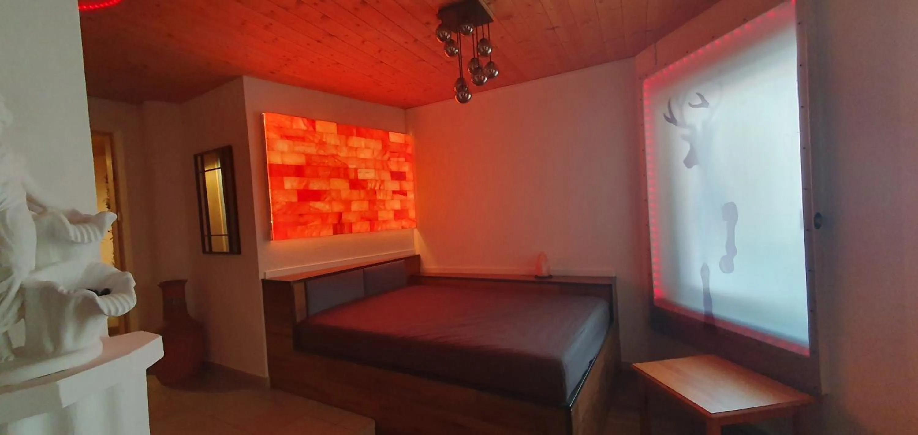 Sauna, Bed in Hotel Gletschermühle