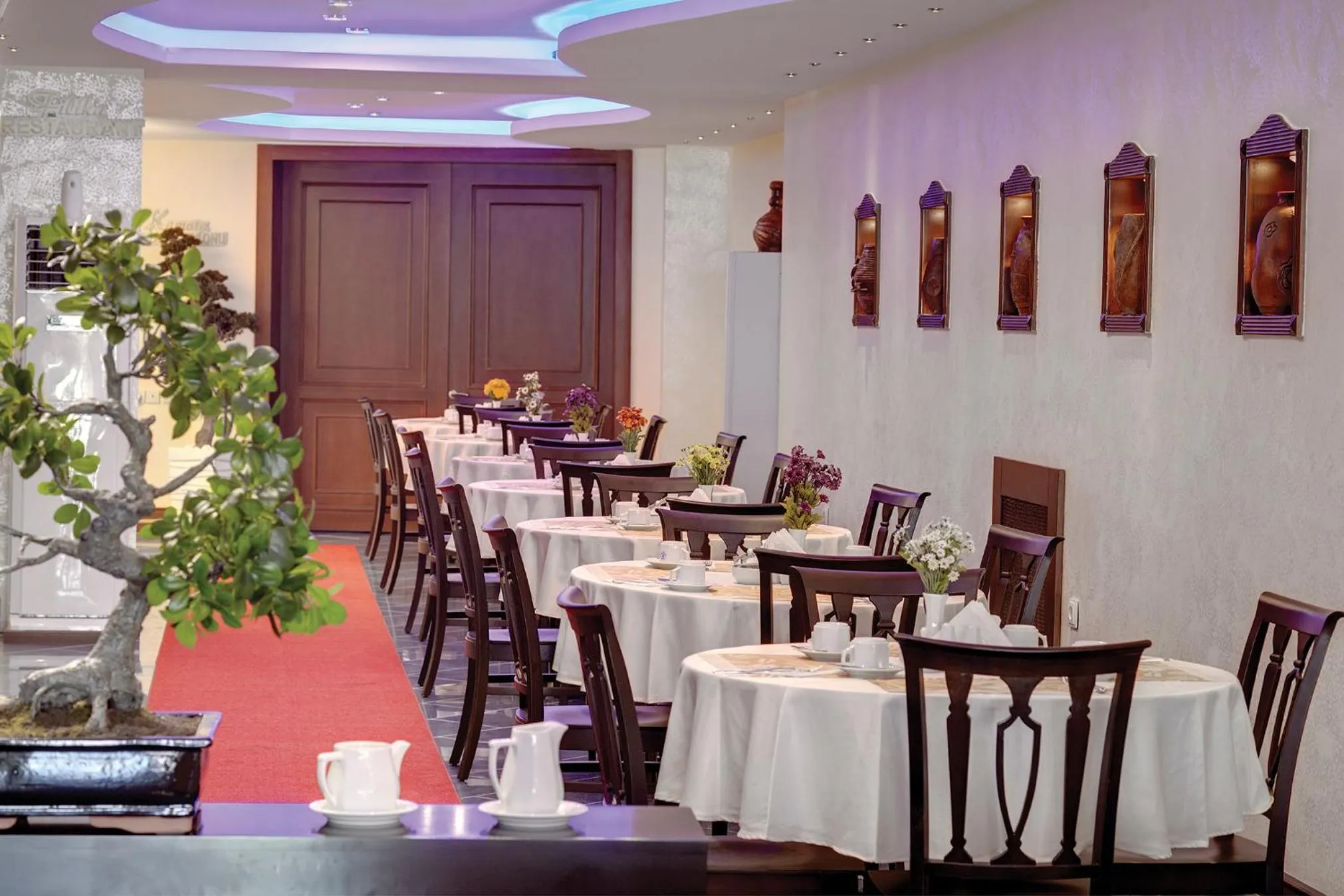 Restaurant/places to eat in Susuzlu Seckin Hotel