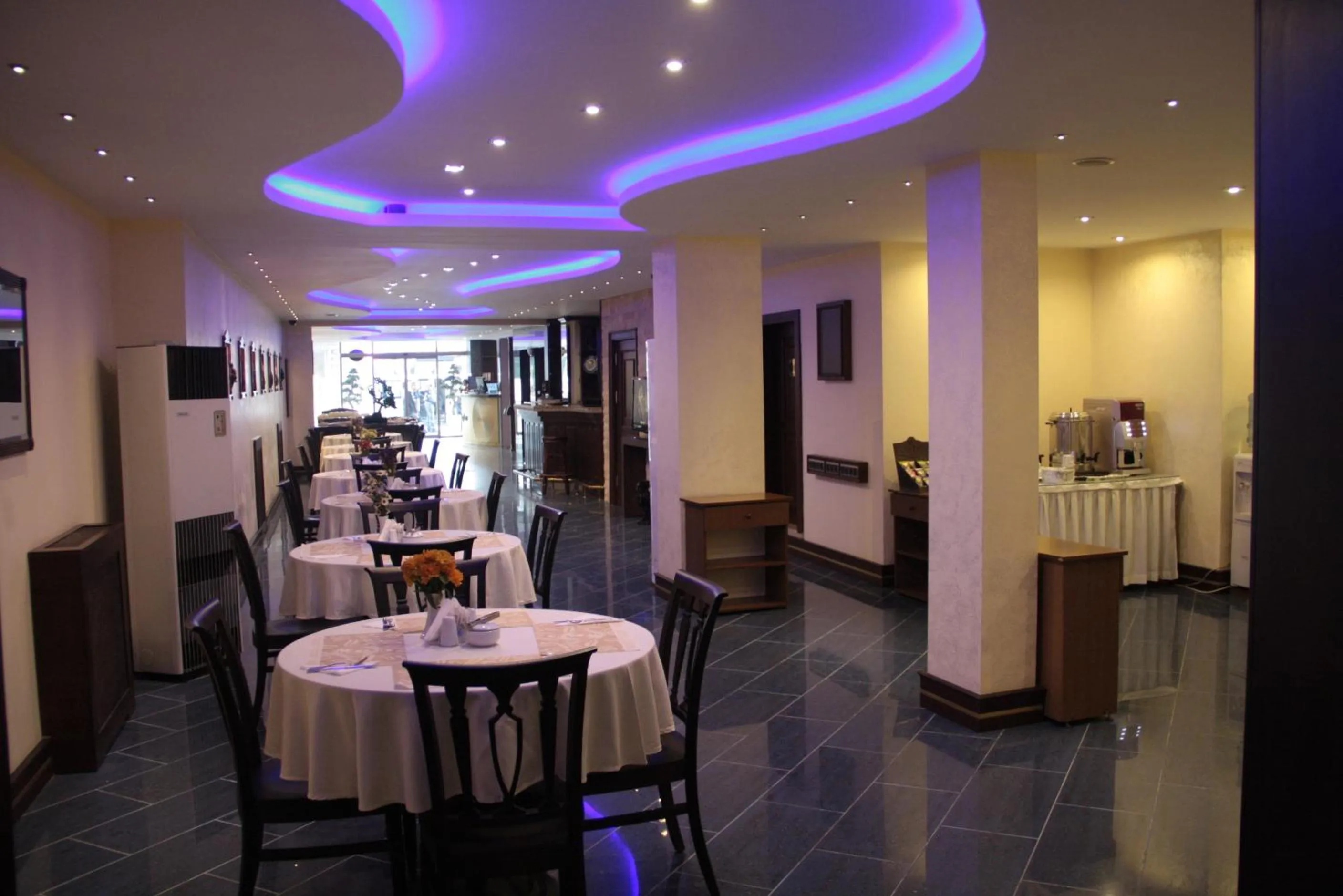 Restaurant/places to eat in Susuzlu Seckin Hotel