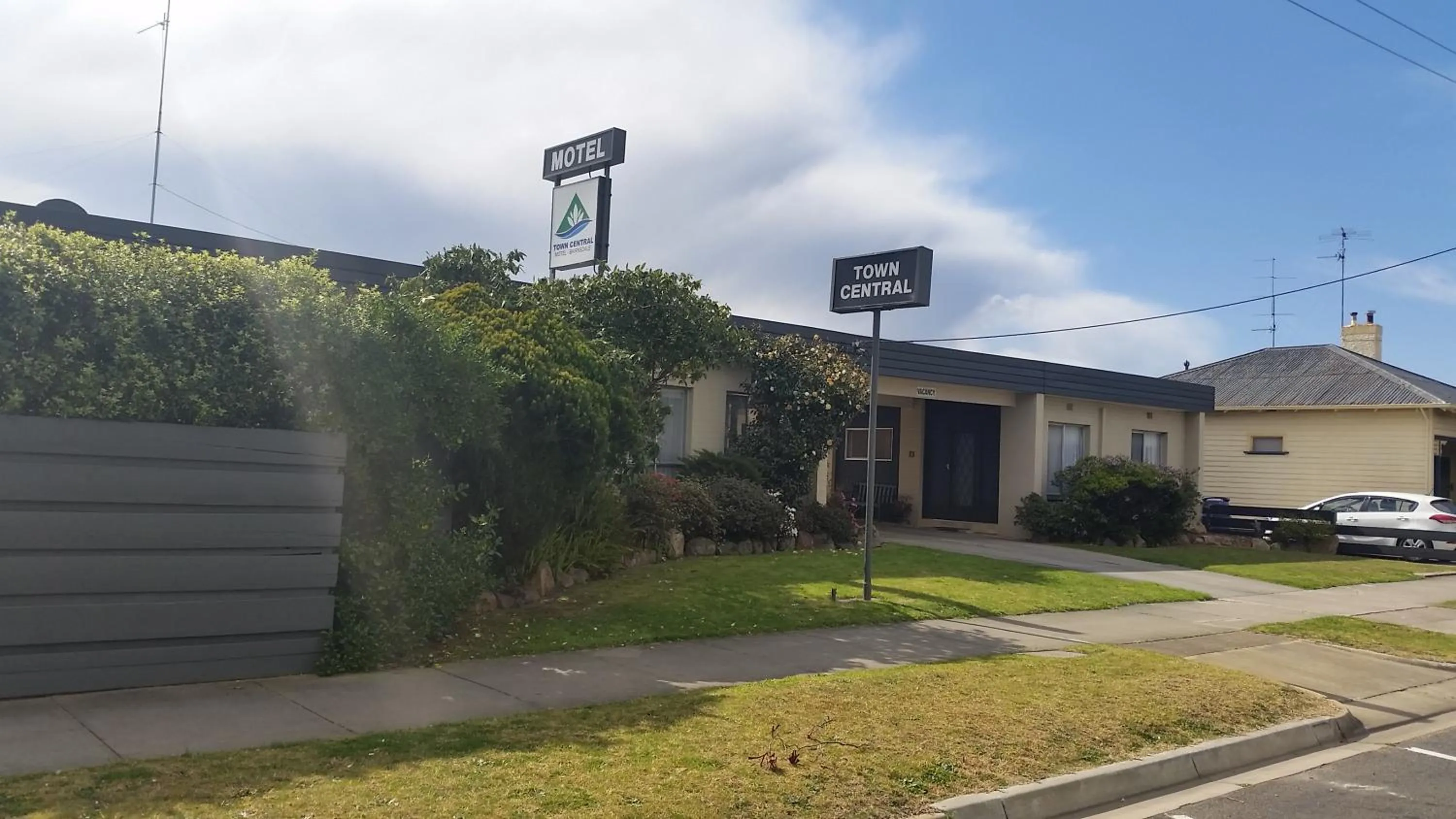 Facade/entrance in Bairnsdale Town Central Motel