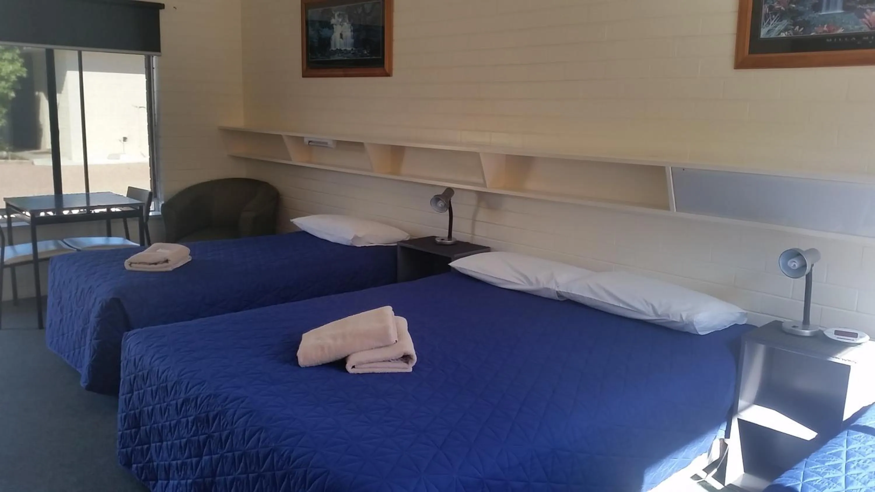 Bed in Bairnsdale Town Central Motel