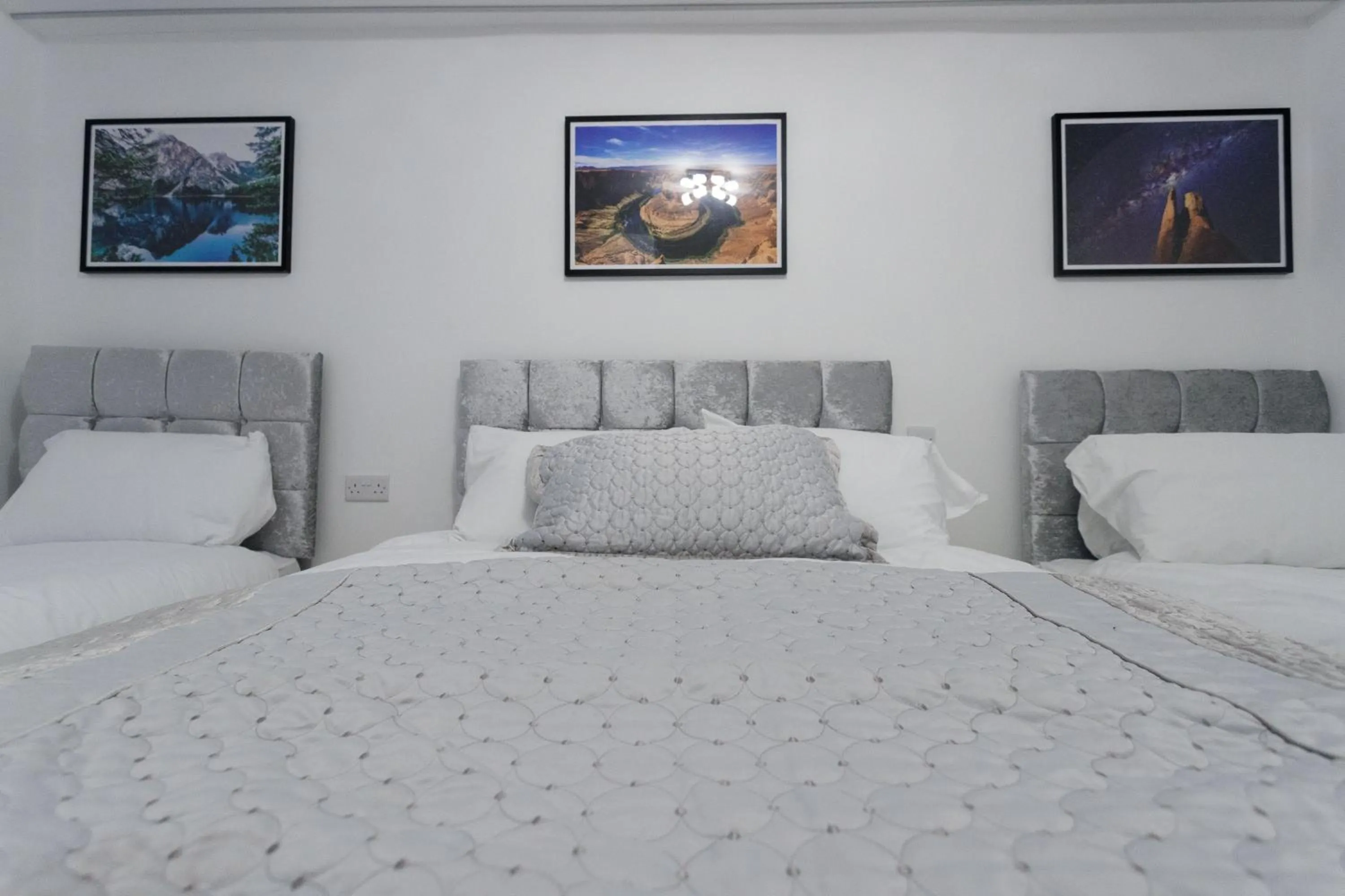 Bedroom in TOWLER HOUSE APARTMENTS 6 beds in 3 bedrooms