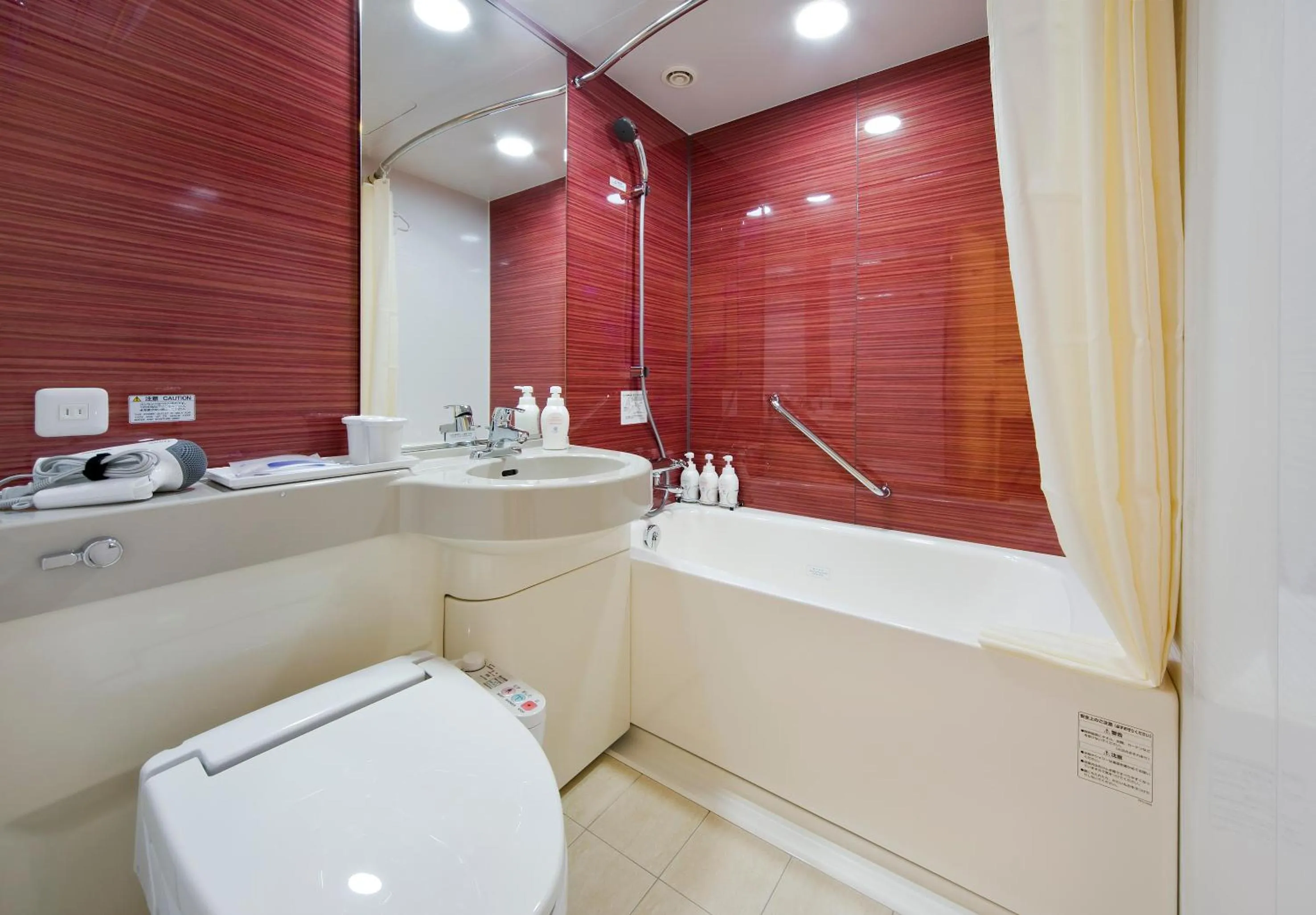 Standard Double Room in Daiwa Roynet Hotel Sakai Higashi