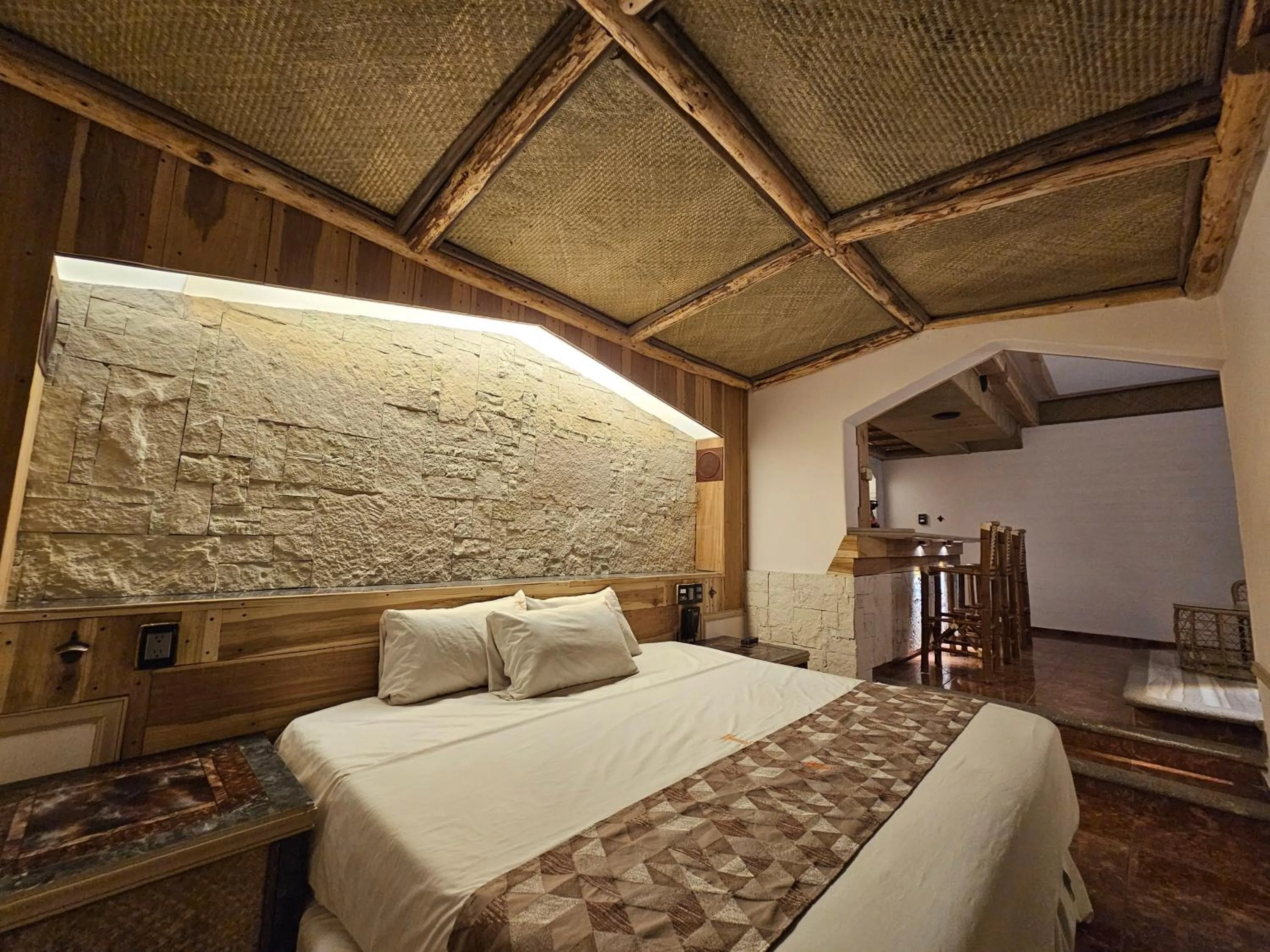 Bed in Silmar Hotel/Motel