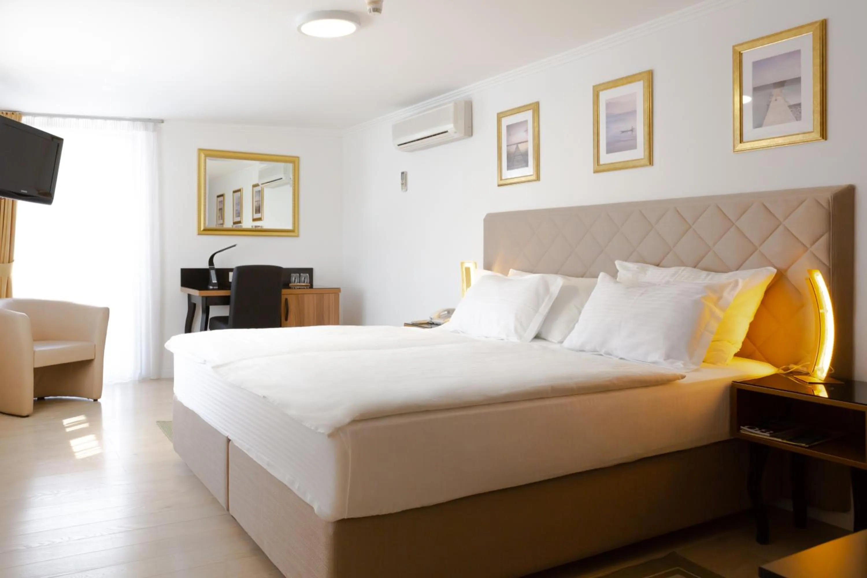 Bed in Hotel Vila Tina