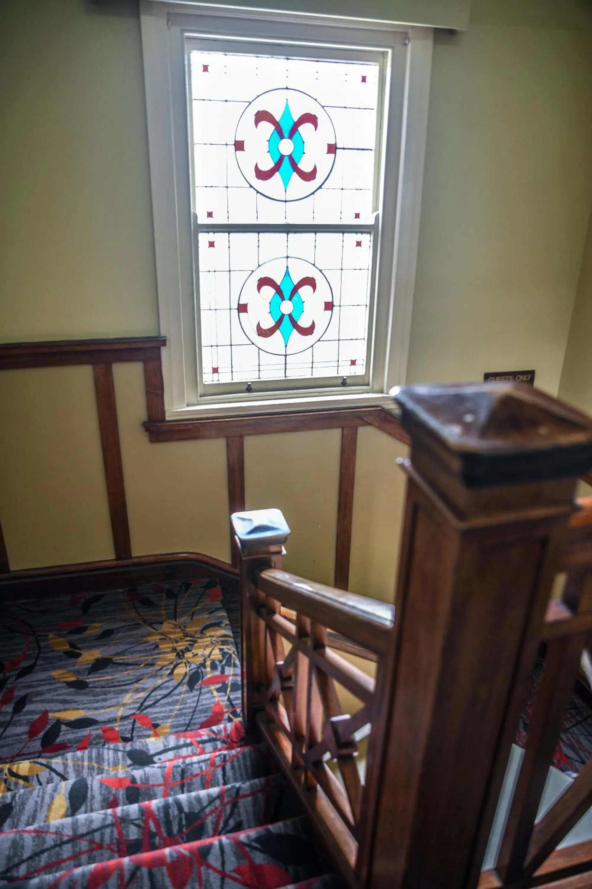 Decorative detail in Castlereagh Hotel