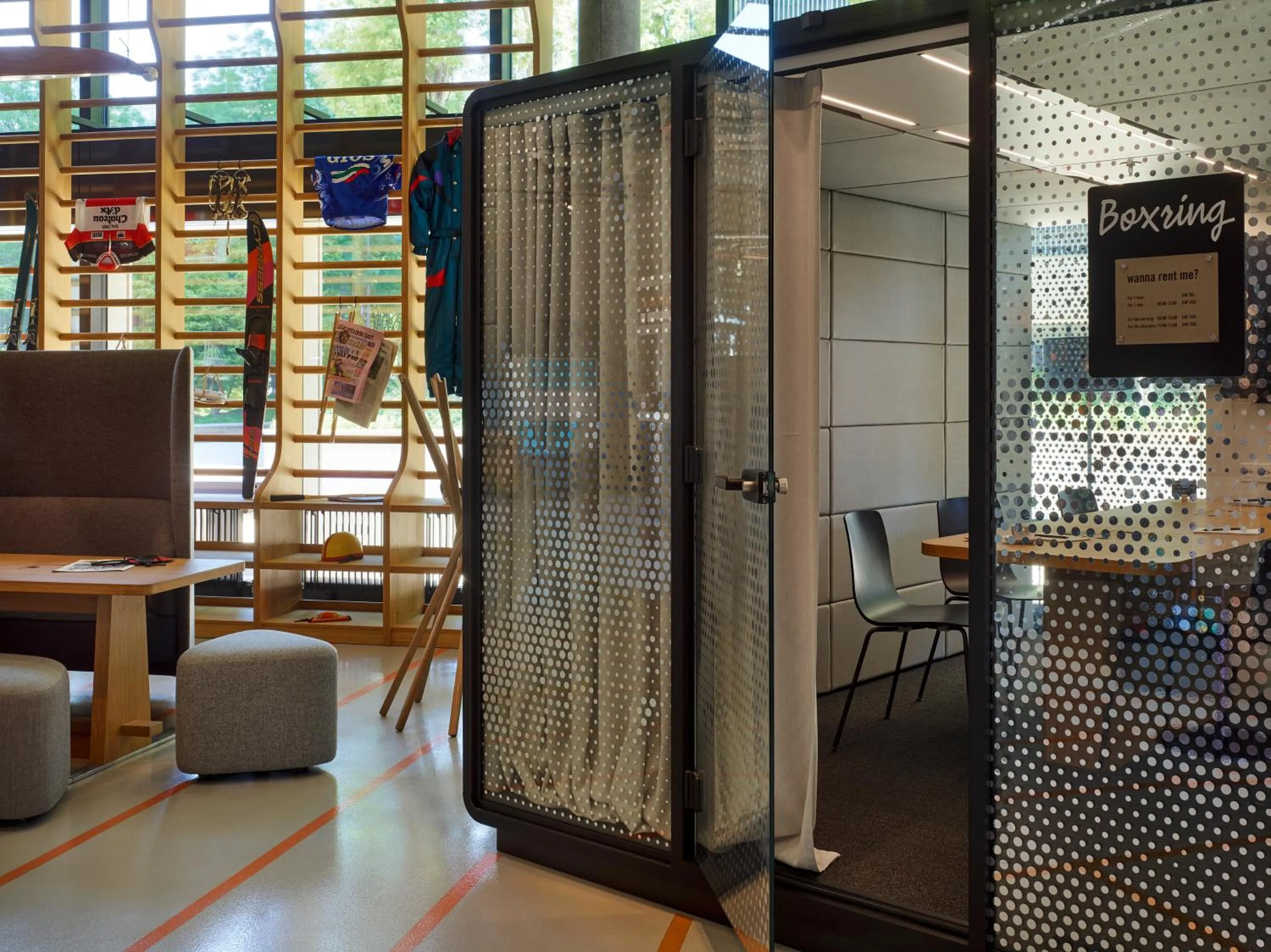 Lobby or reception in 25hours Hotel Zürich West