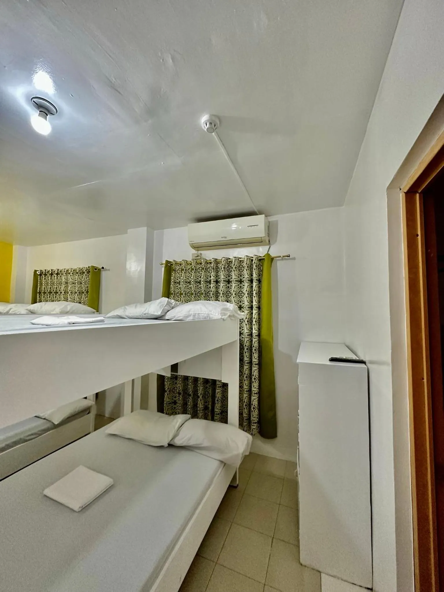 Bedroom, Bed in Wendy's Apartelle