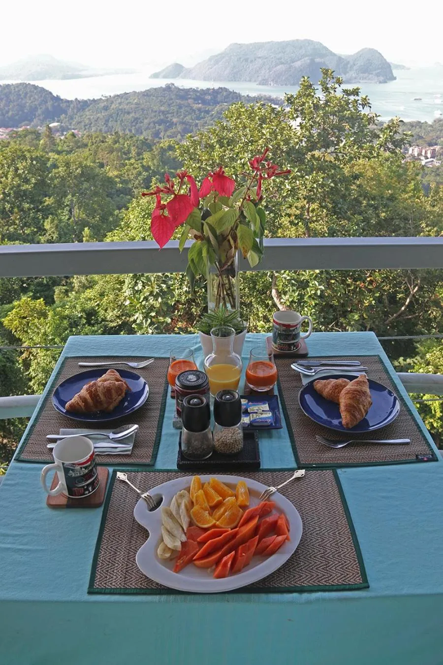 Food in Veranda Nautica