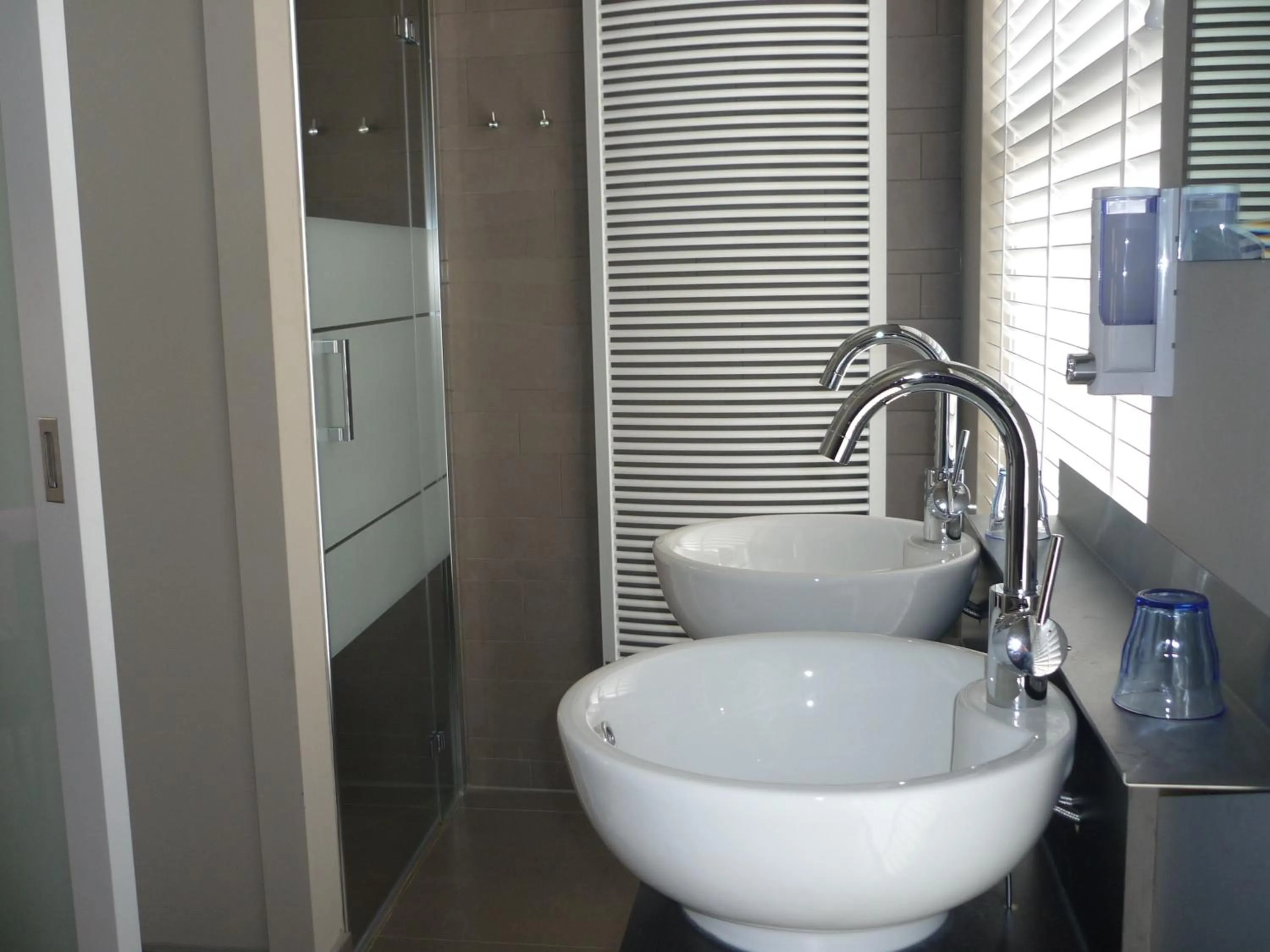 Shower in In den Verdwaalde Koogel