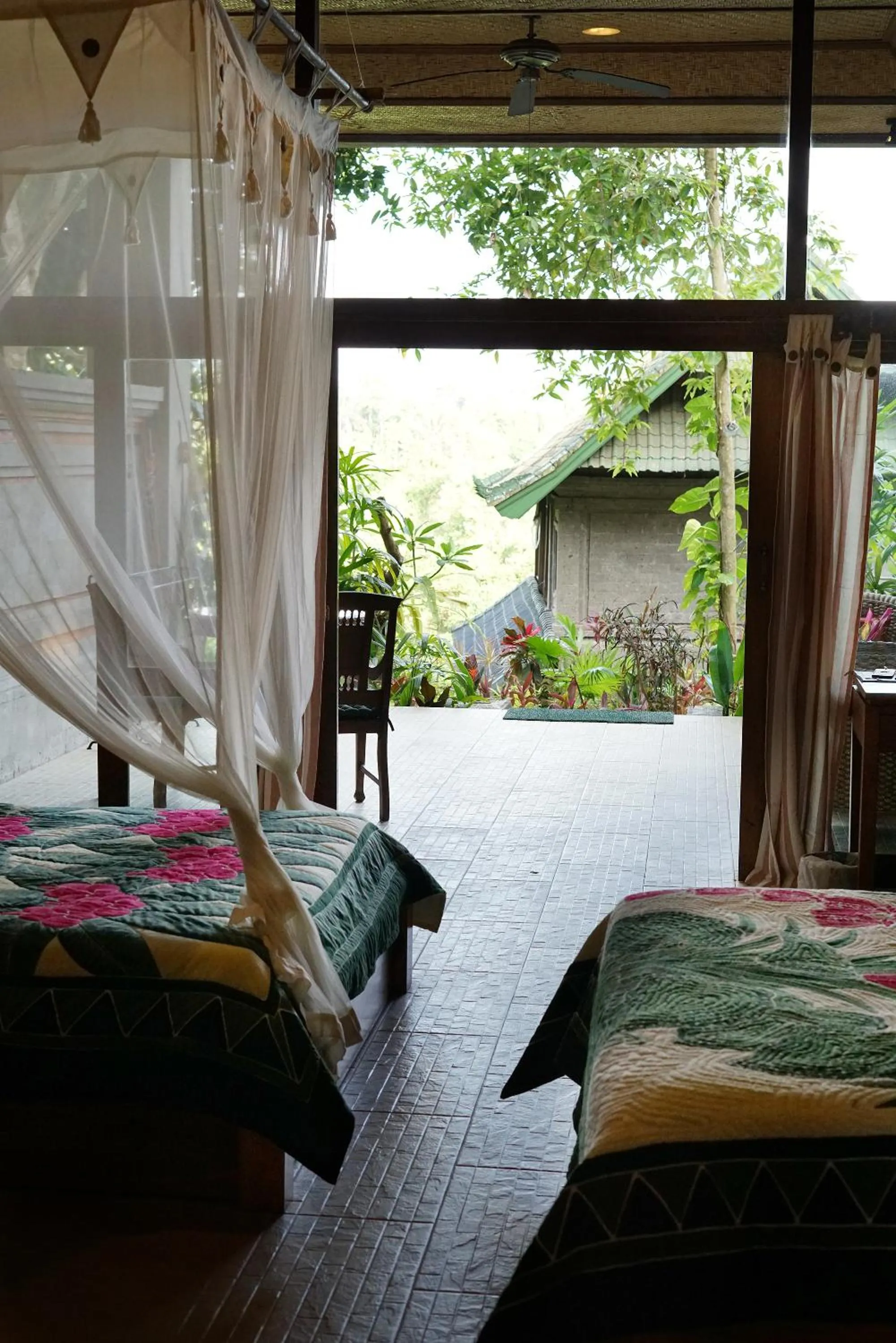 Bed in Sunrise Villa Ubud