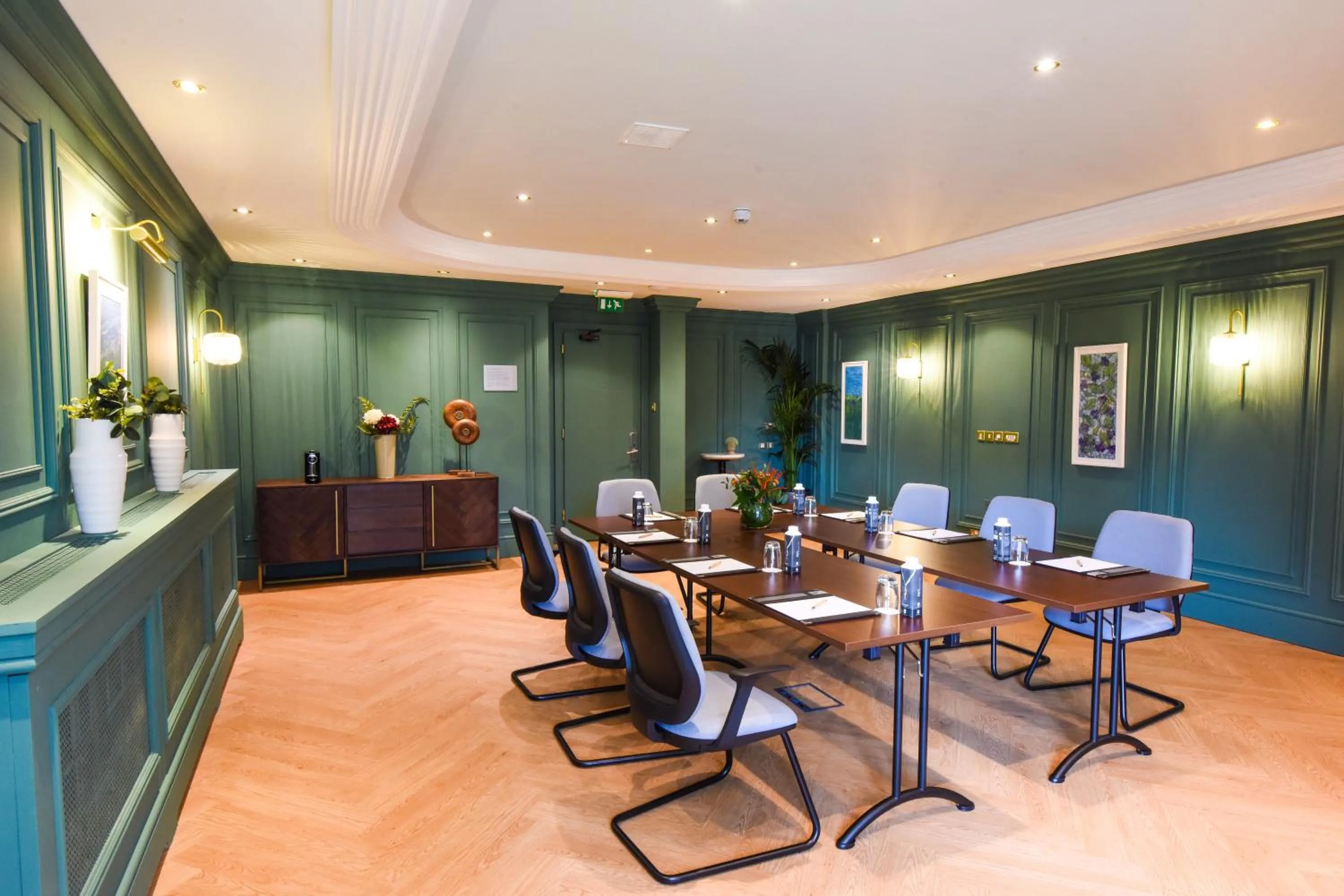 Meeting/conference room in The Kingsley Hotel