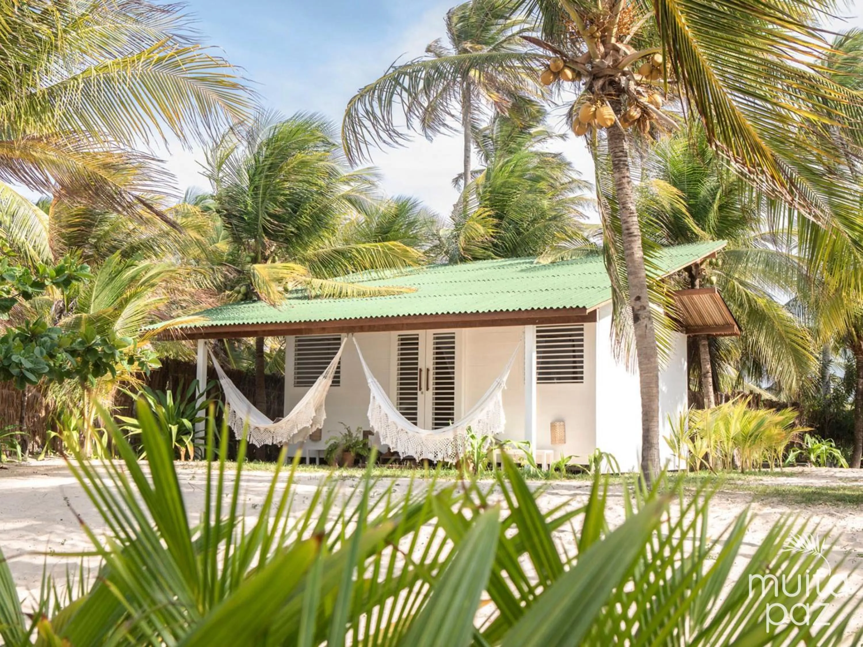 Facade/entrance in Muita Paz