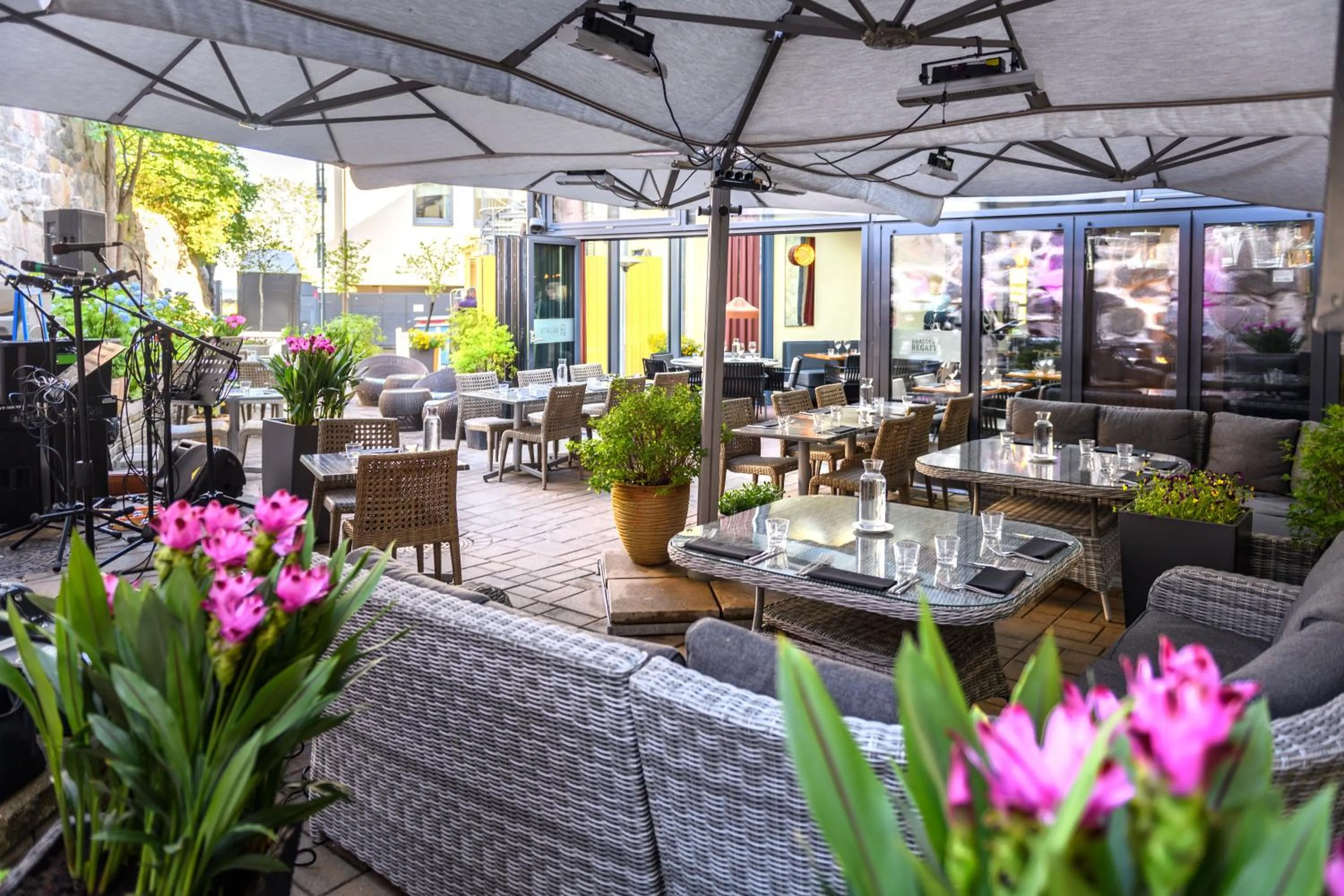 Patio in Regatta Spa Hotel