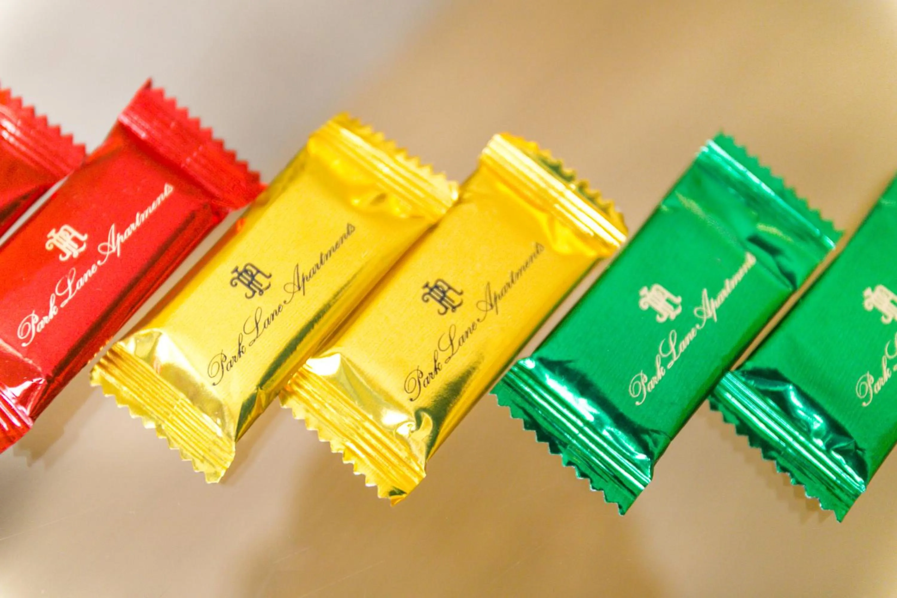 Coffee/tea facilities in Park Lane Apartments/Shaw House