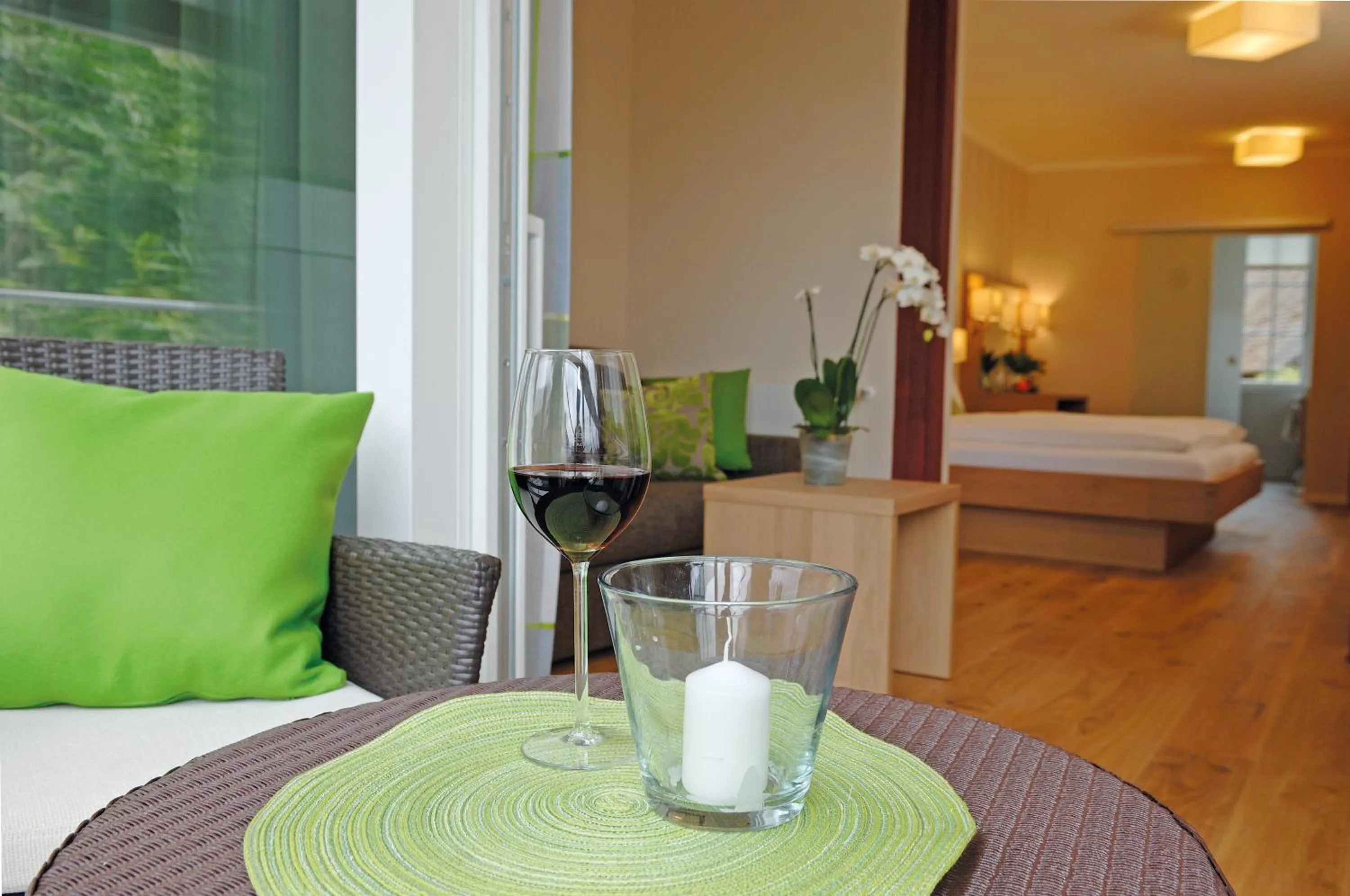 Decorative detail, Bed in Hotel Der Löwen