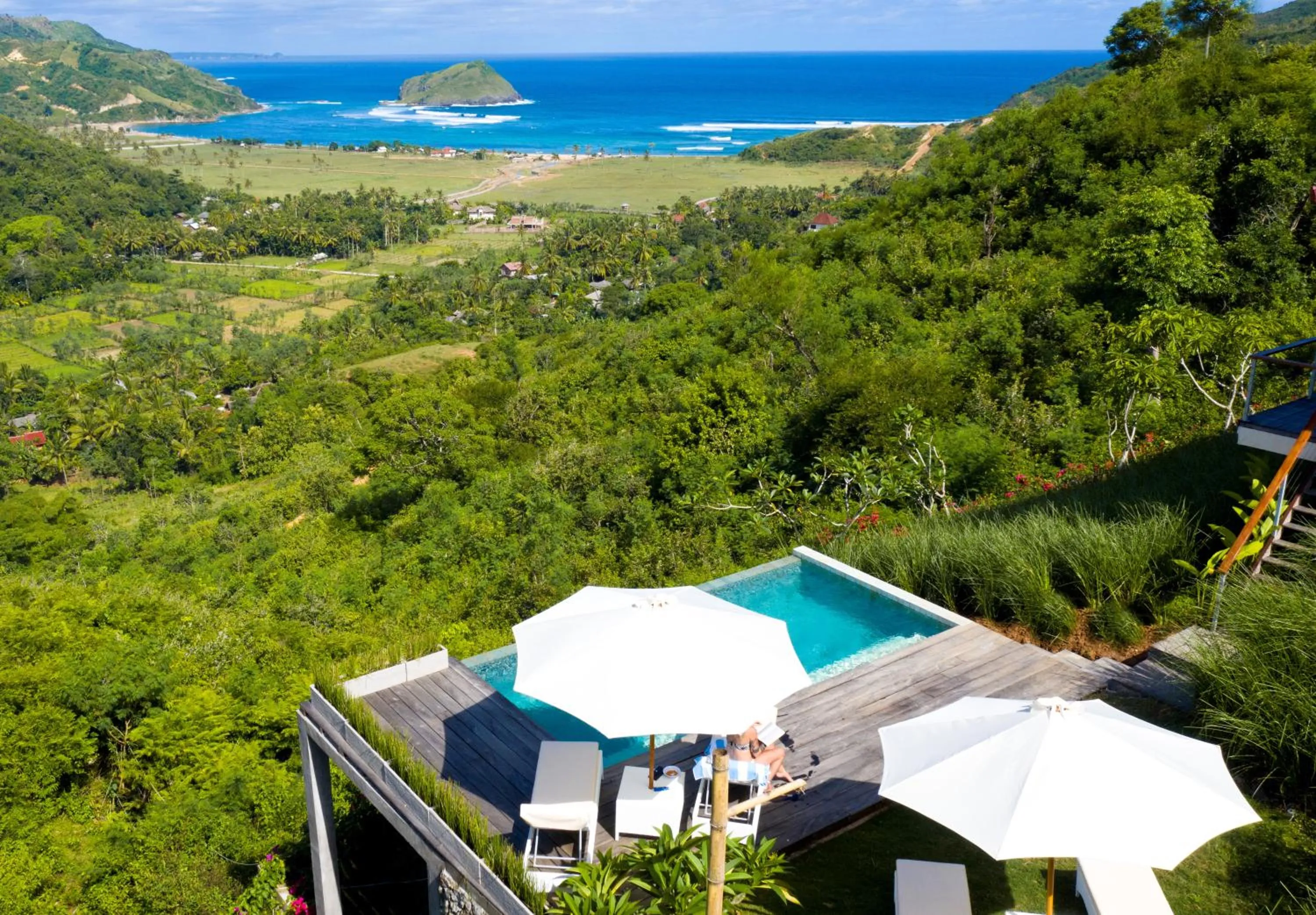 Swimming pool in Villa Atas Pelangi