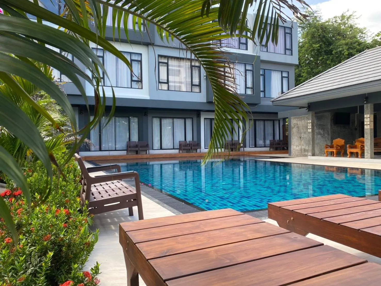 Area and facilities in Midtown Sukhothai