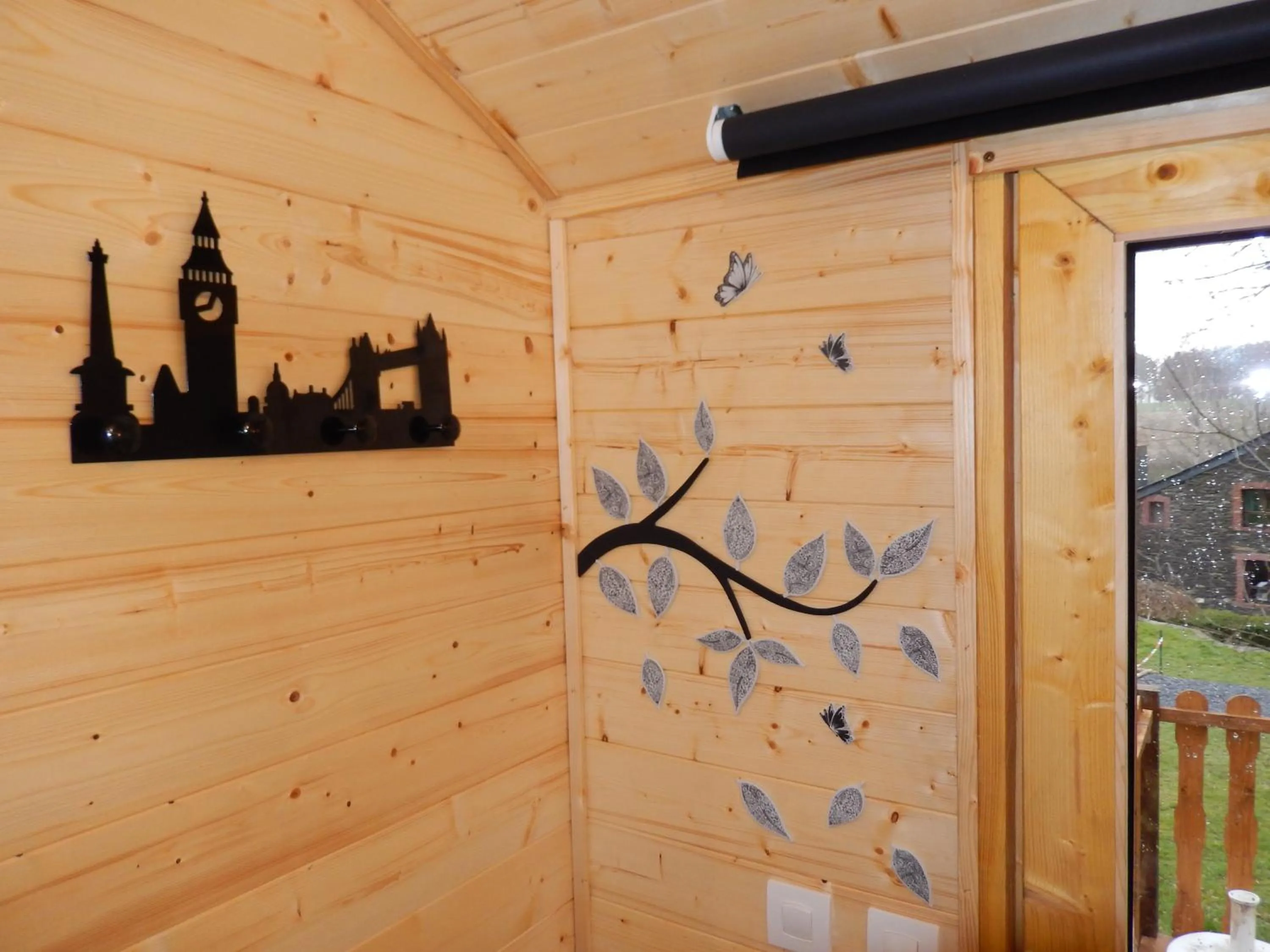 Decorative detail in B&B Le 'Ti 'Bou de Refuge