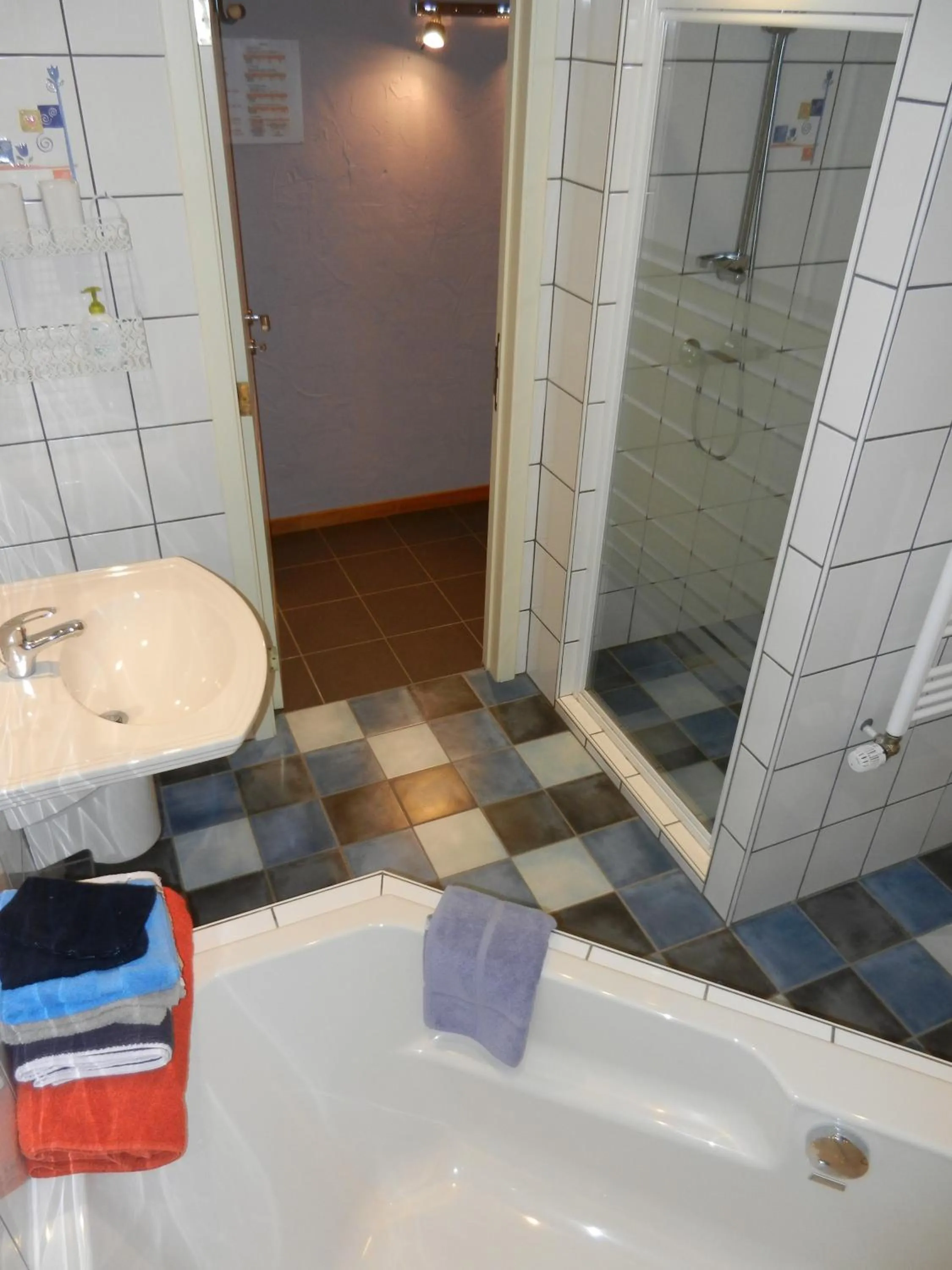 Bathroom in B&B Le 'Ti 'Bou de Refuge