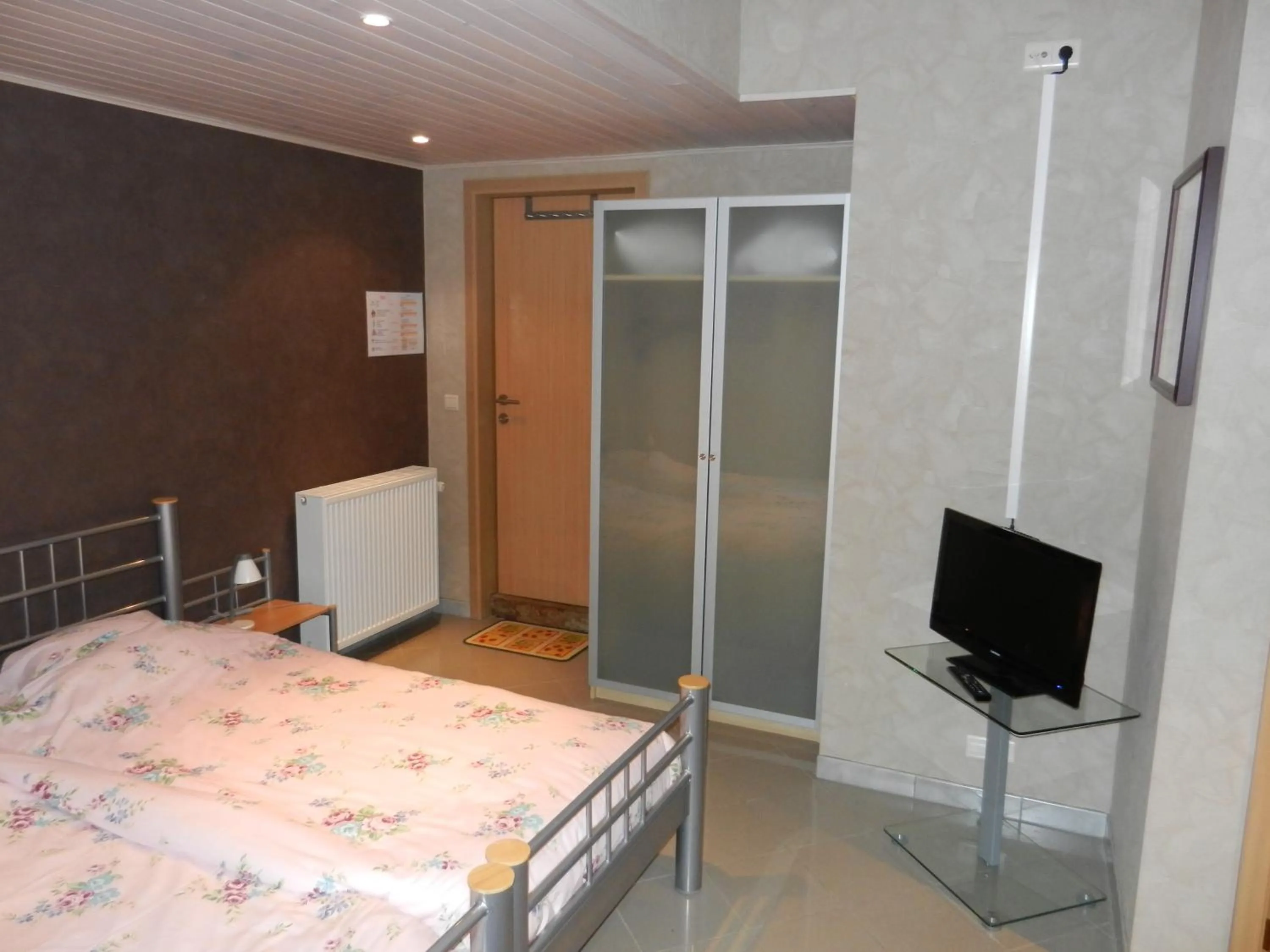 Bedroom, Bed in B&B Le 'Ti 'Bou de Refuge