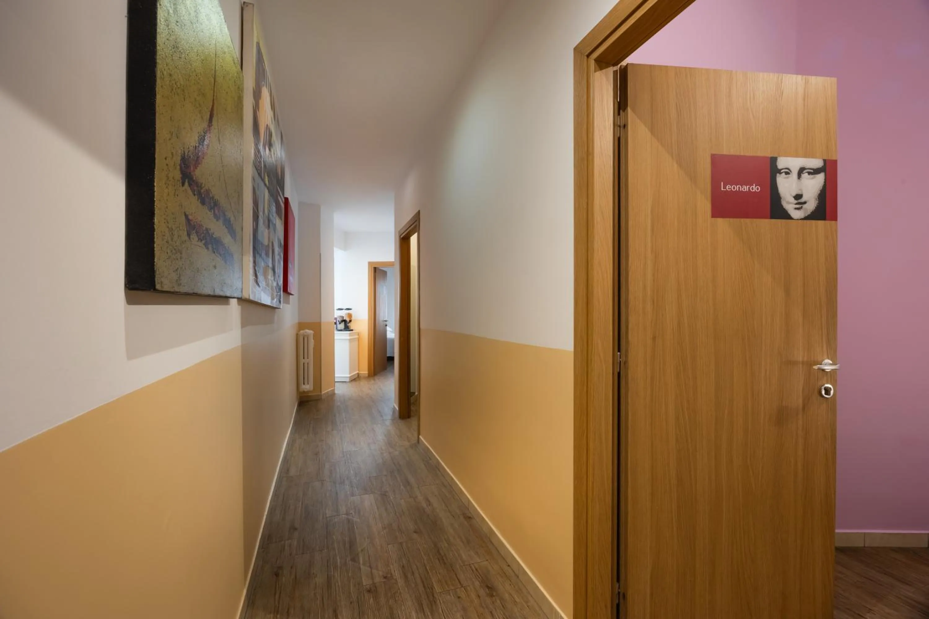 Area and facilities in Vaticano84