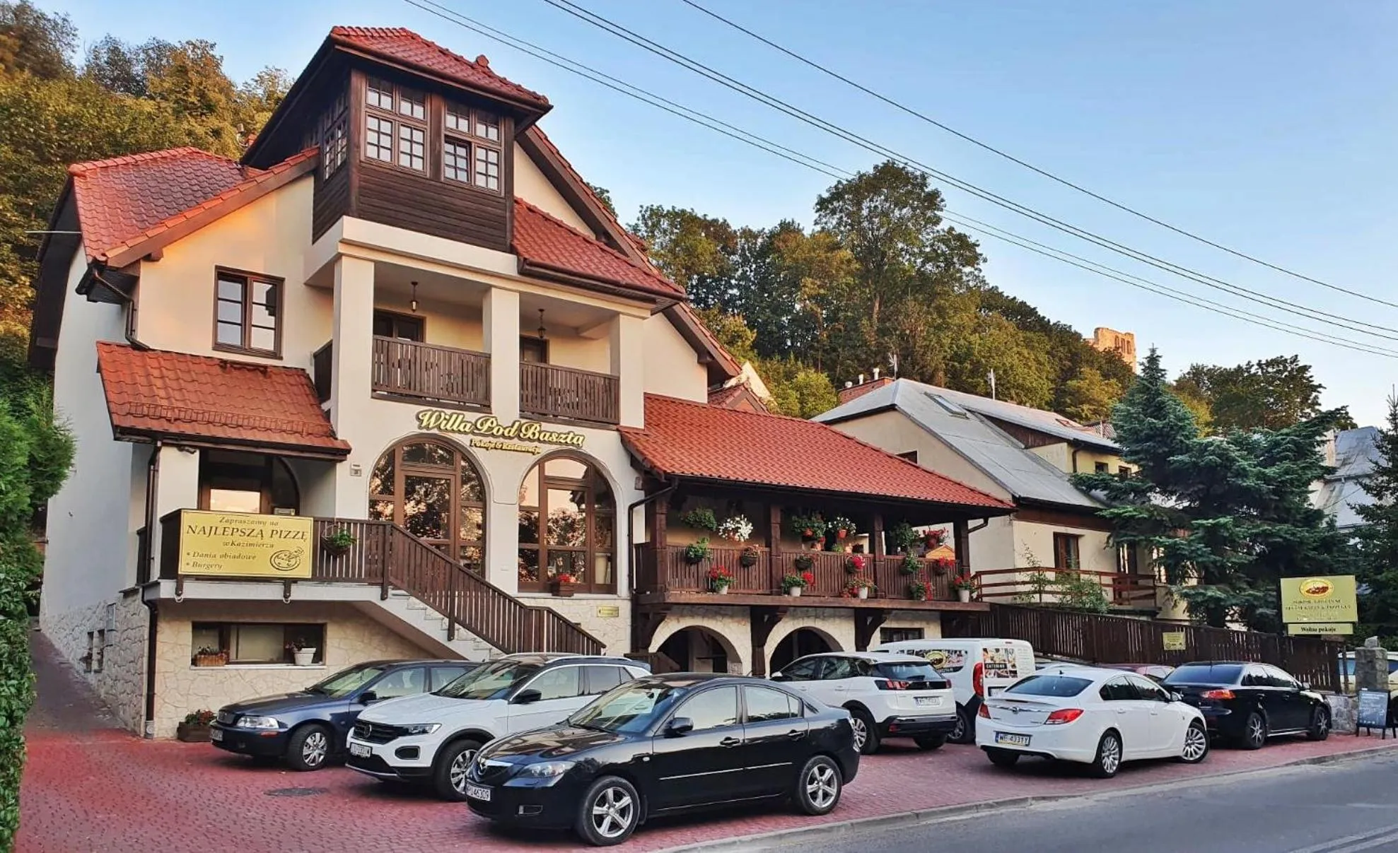 Property building in Willa Pod Basztą Restauracja&Wellness