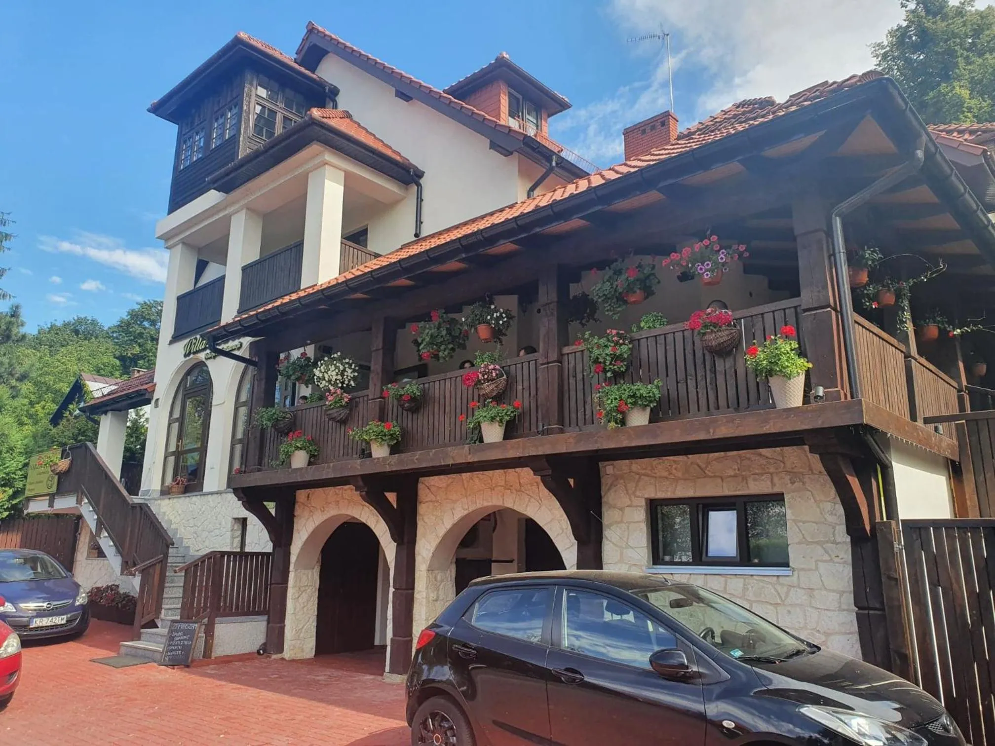 Property building in Willa Pod Basztą Restauracja&Wellness