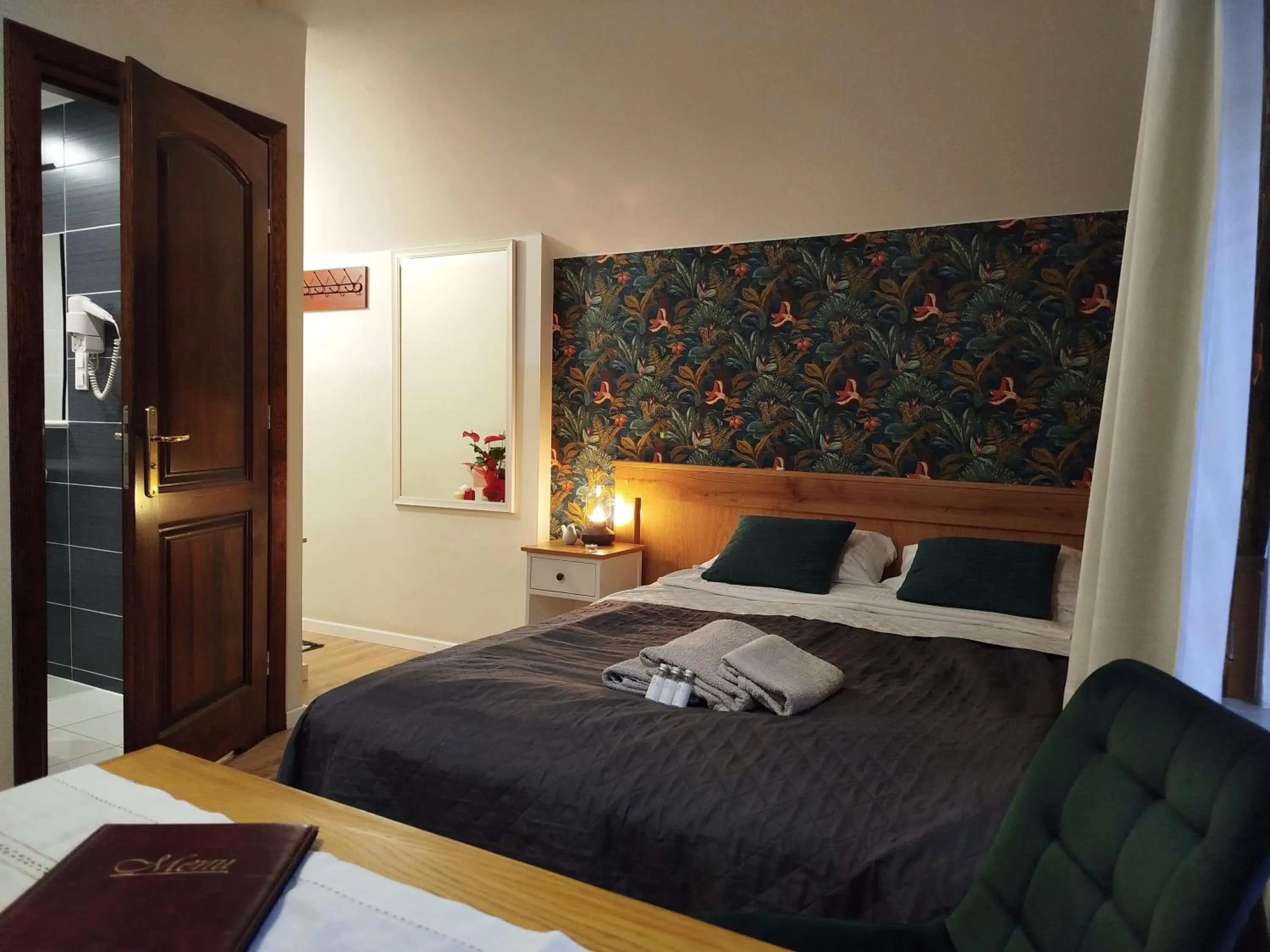 Bed in Willa Pod Basztą Restauracja&Wellness