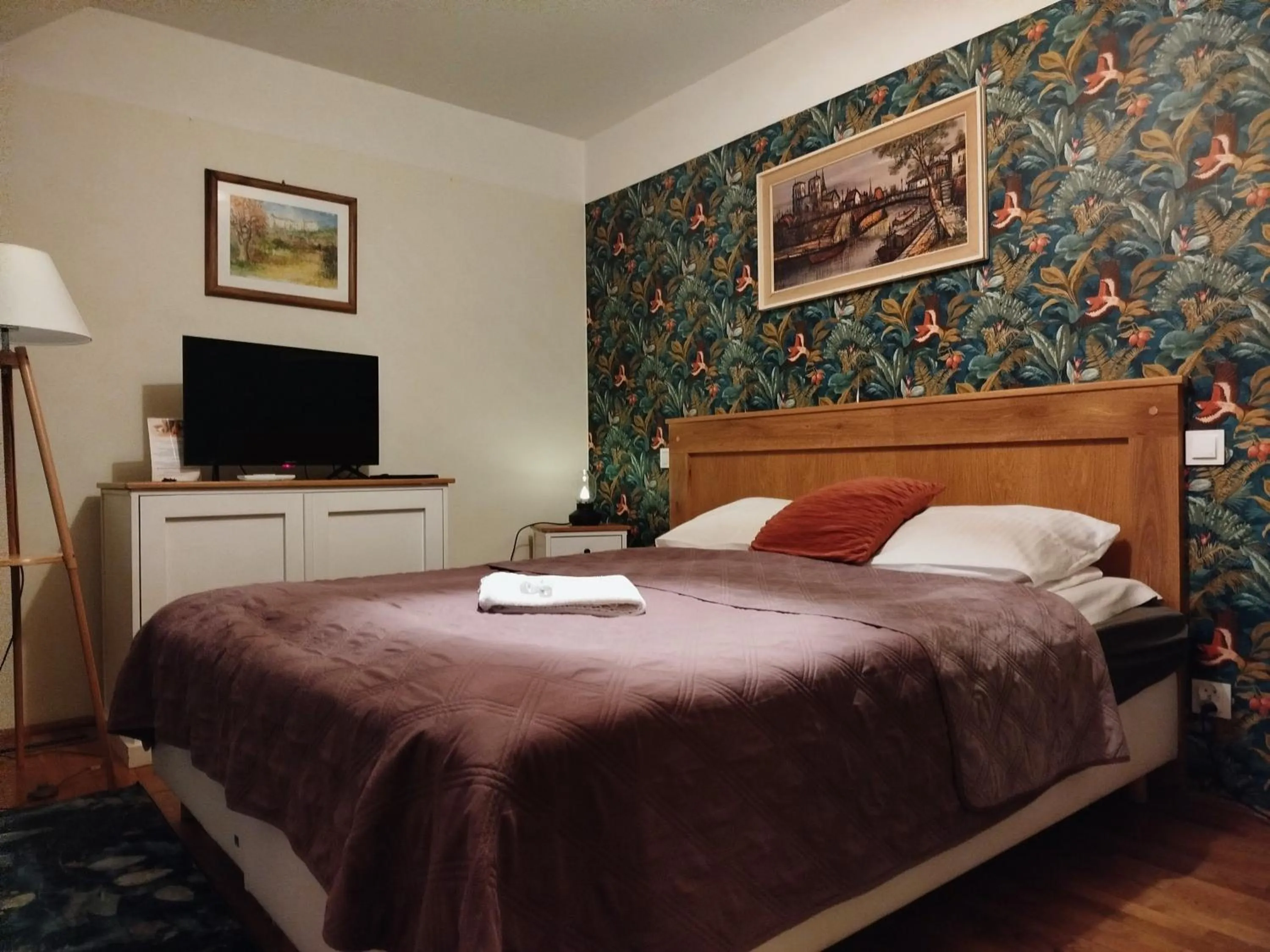 Bed in Willa Pod Basztą Restauracja&Wellness