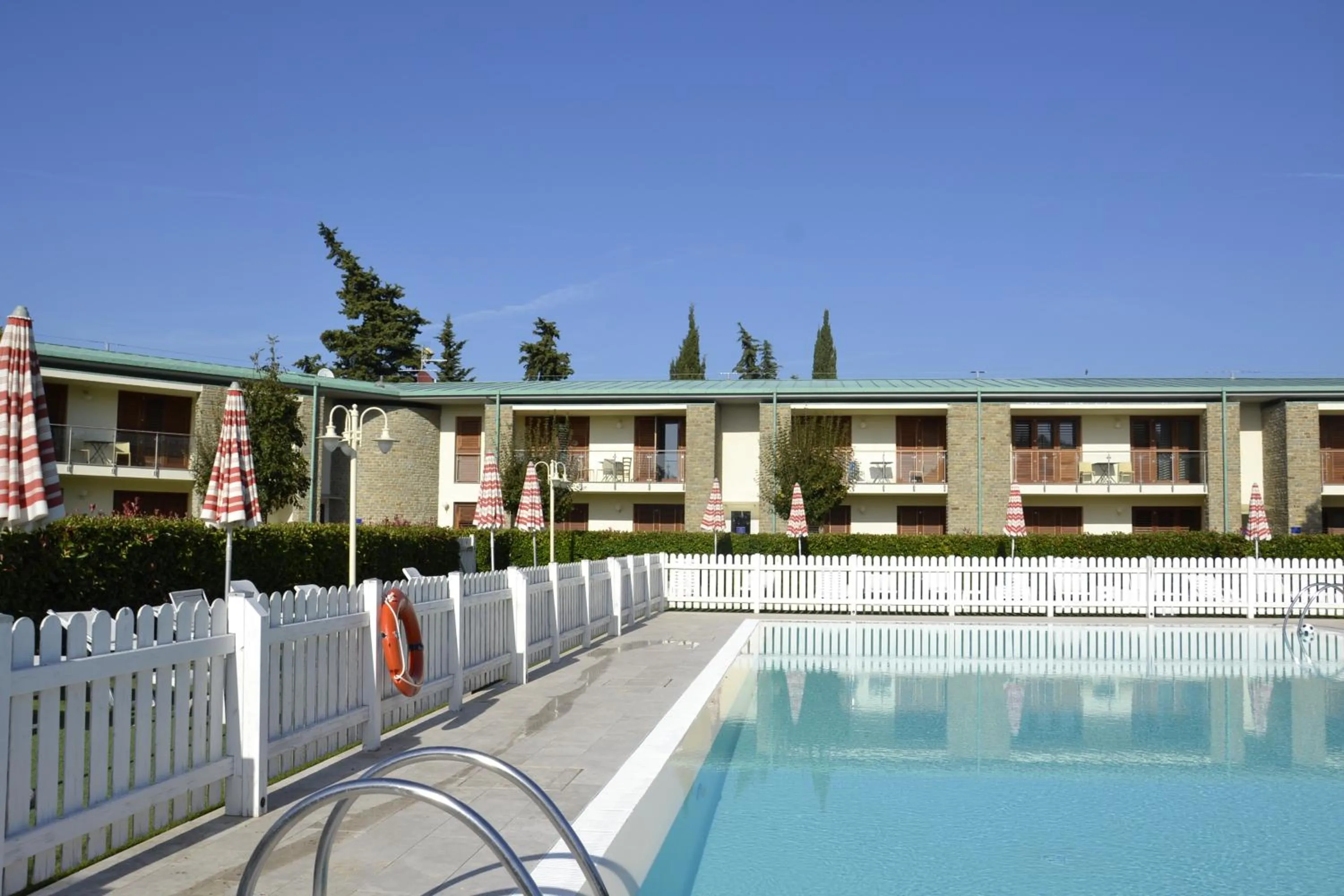 Property building in Chianti Village Morrocco