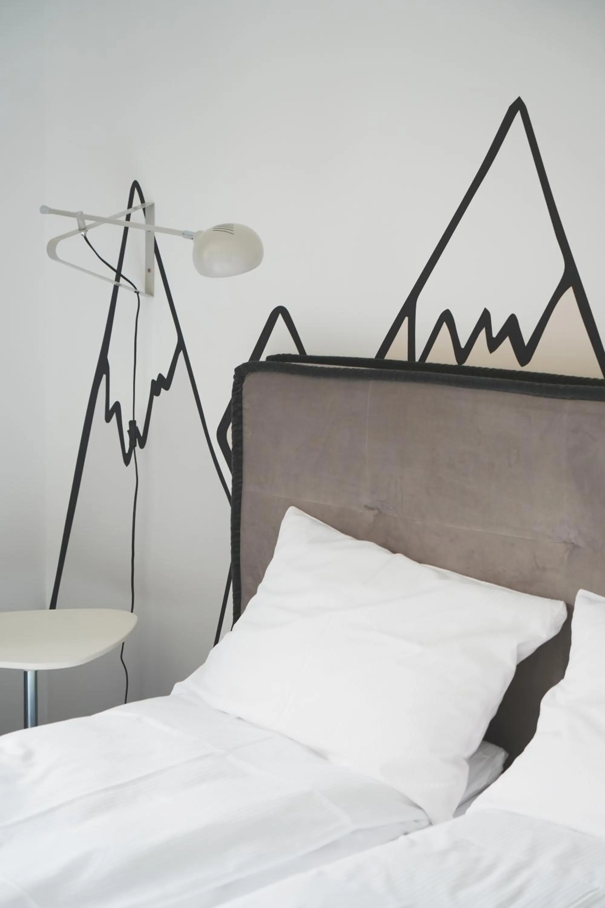 Bed in Villa Monica Apartamenty