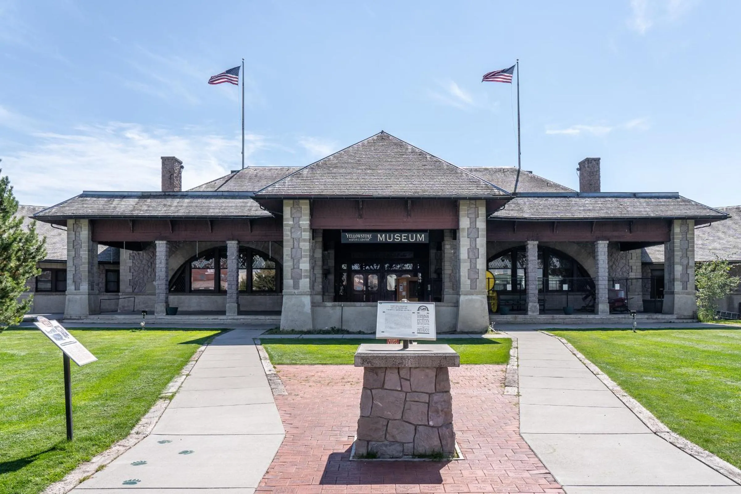 Nearby landmark in Shepherd Family Retreats- Fox