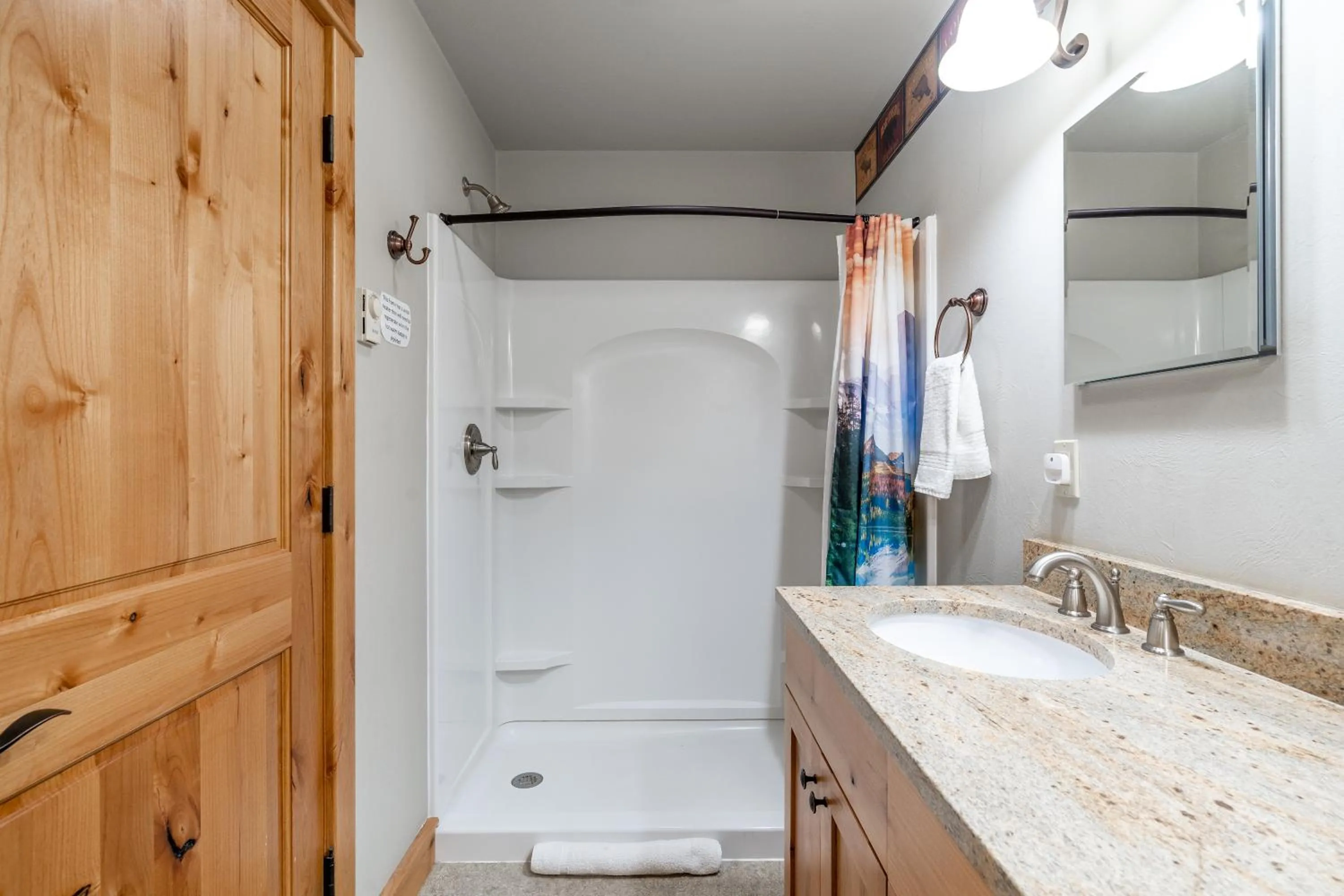 Shower in Shepherd Family Retreats- Fox