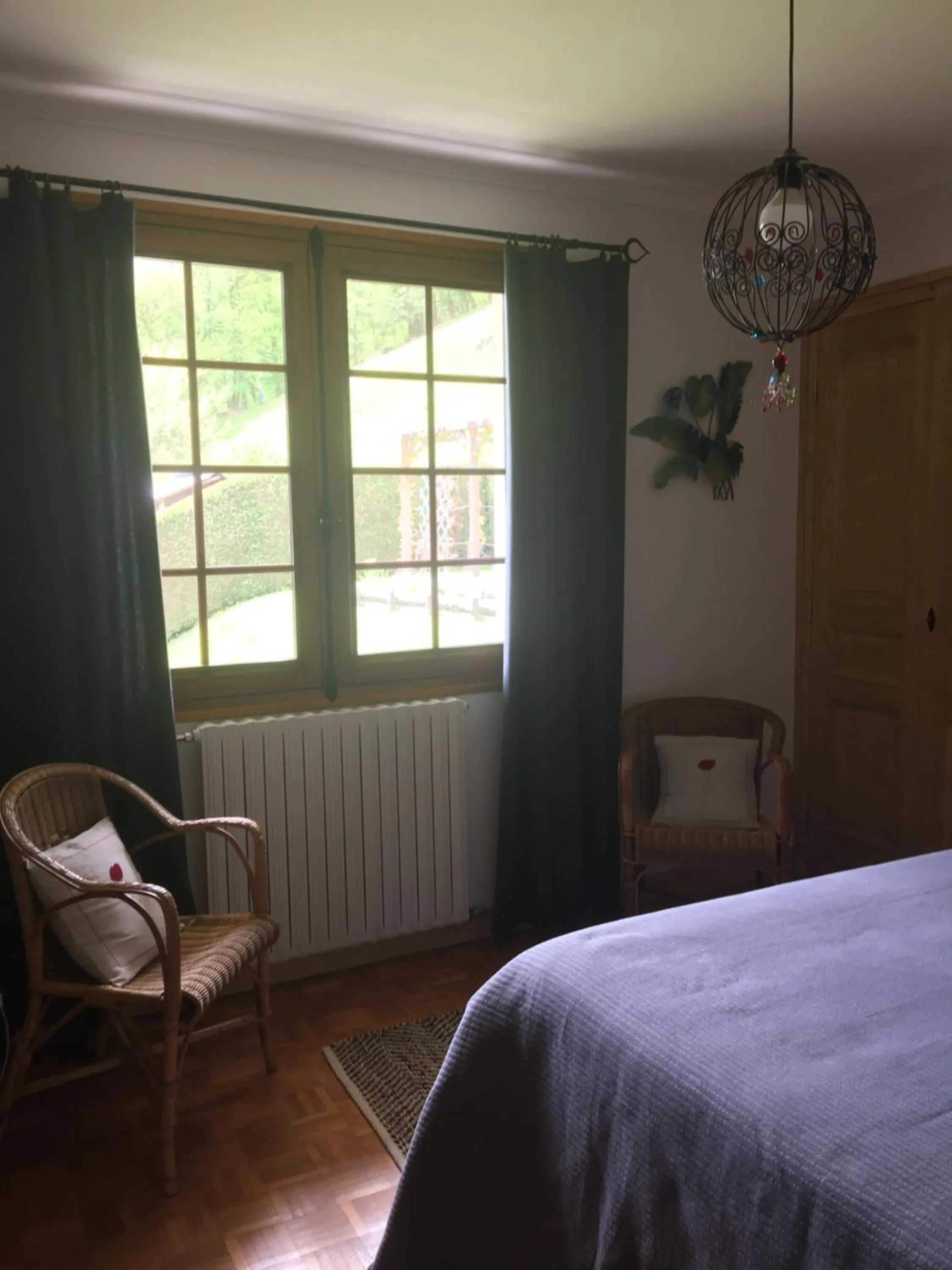 Photo of the whole room, Bed in Chambres d'Hôtes Les Pierres Taillées