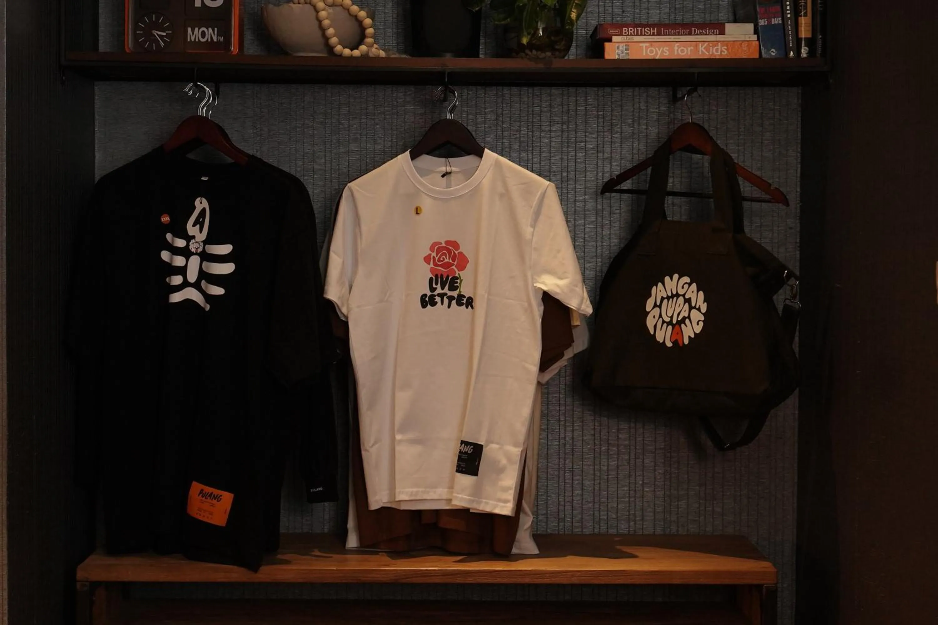 Other in PULANG ke UTTARA