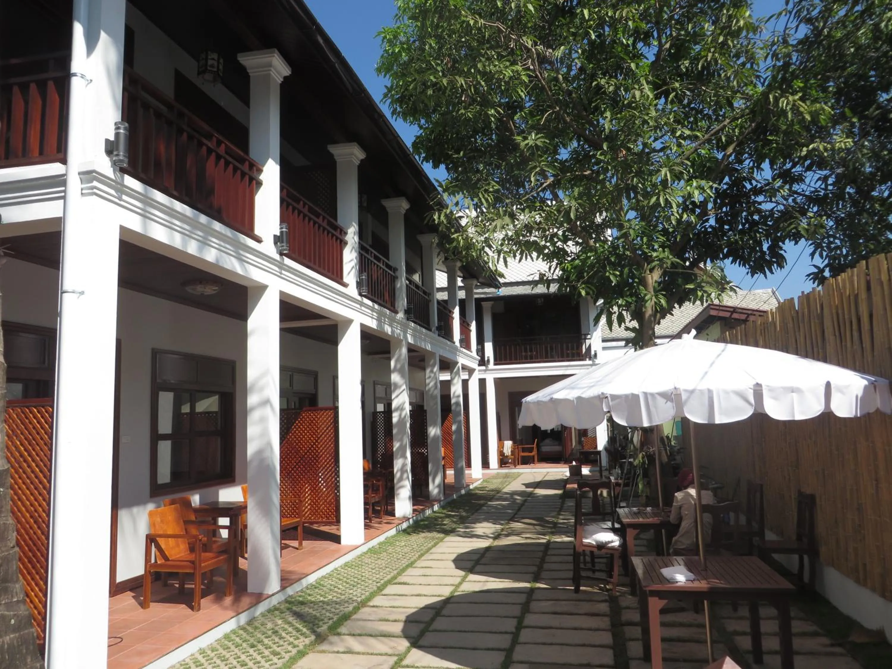 On site in Queens House