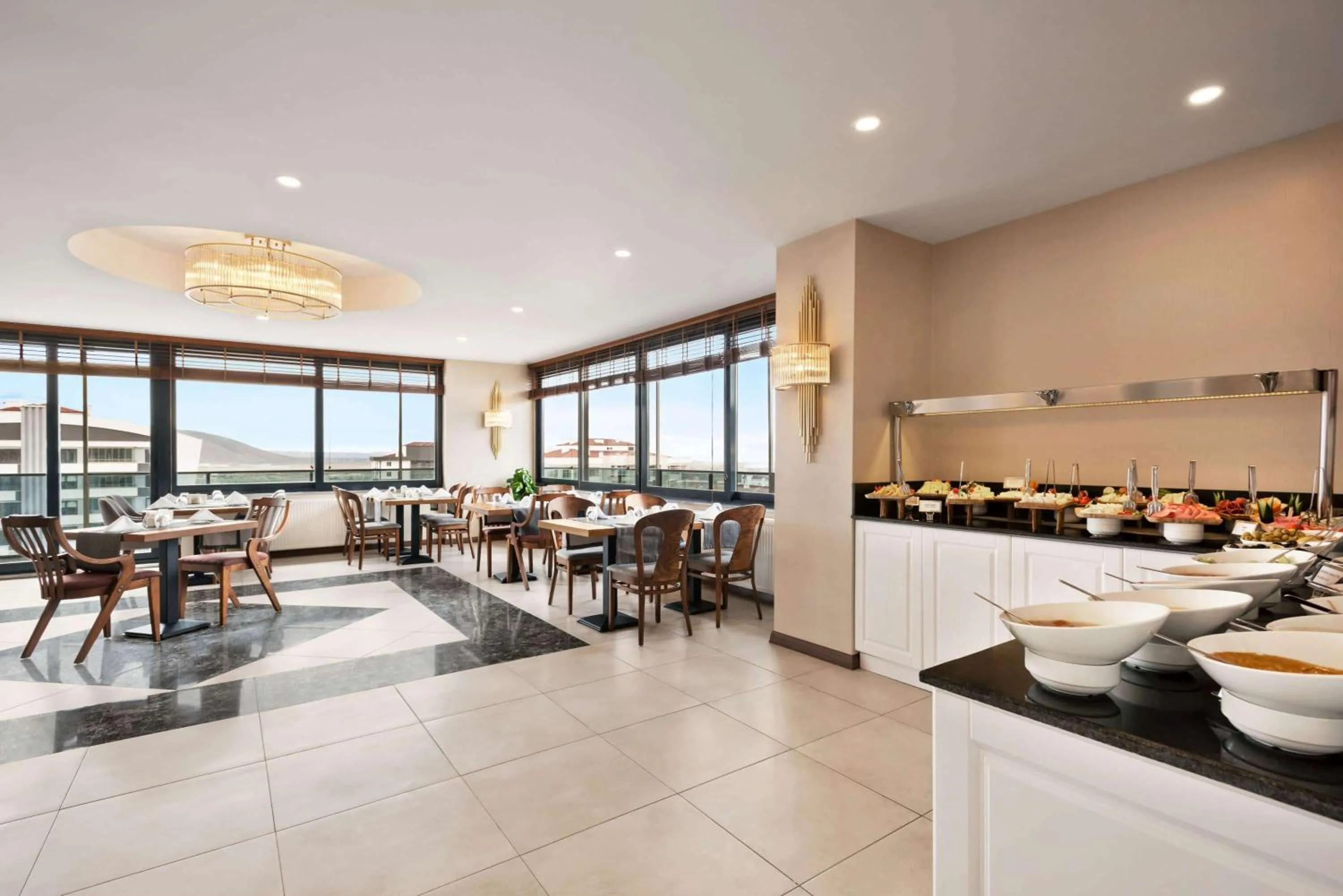 Restaurant/places to eat in Ramada by Wyndham Nigde