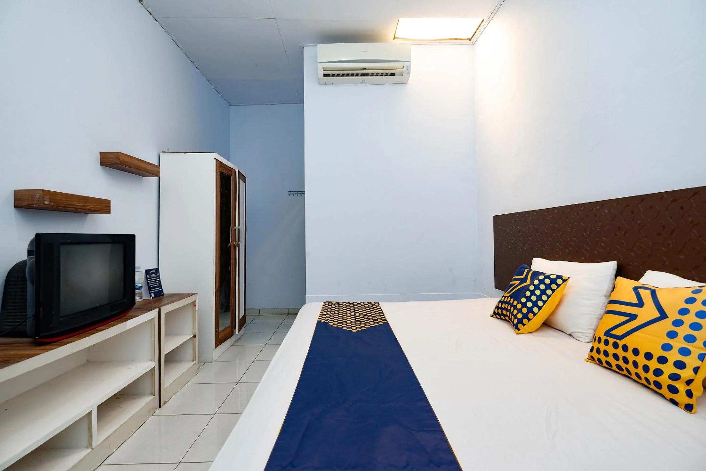 Bedroom, Bed in Griya Sakura Syariah near UMS