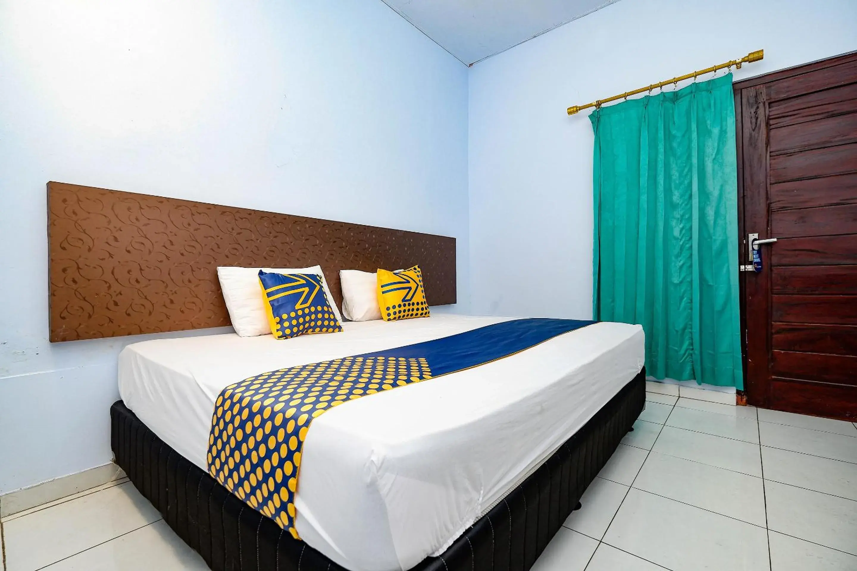 Standard Double Room in Griya Sakura Syariah near UMS Standard Double Room in Griya Sakura Syariah near UMS