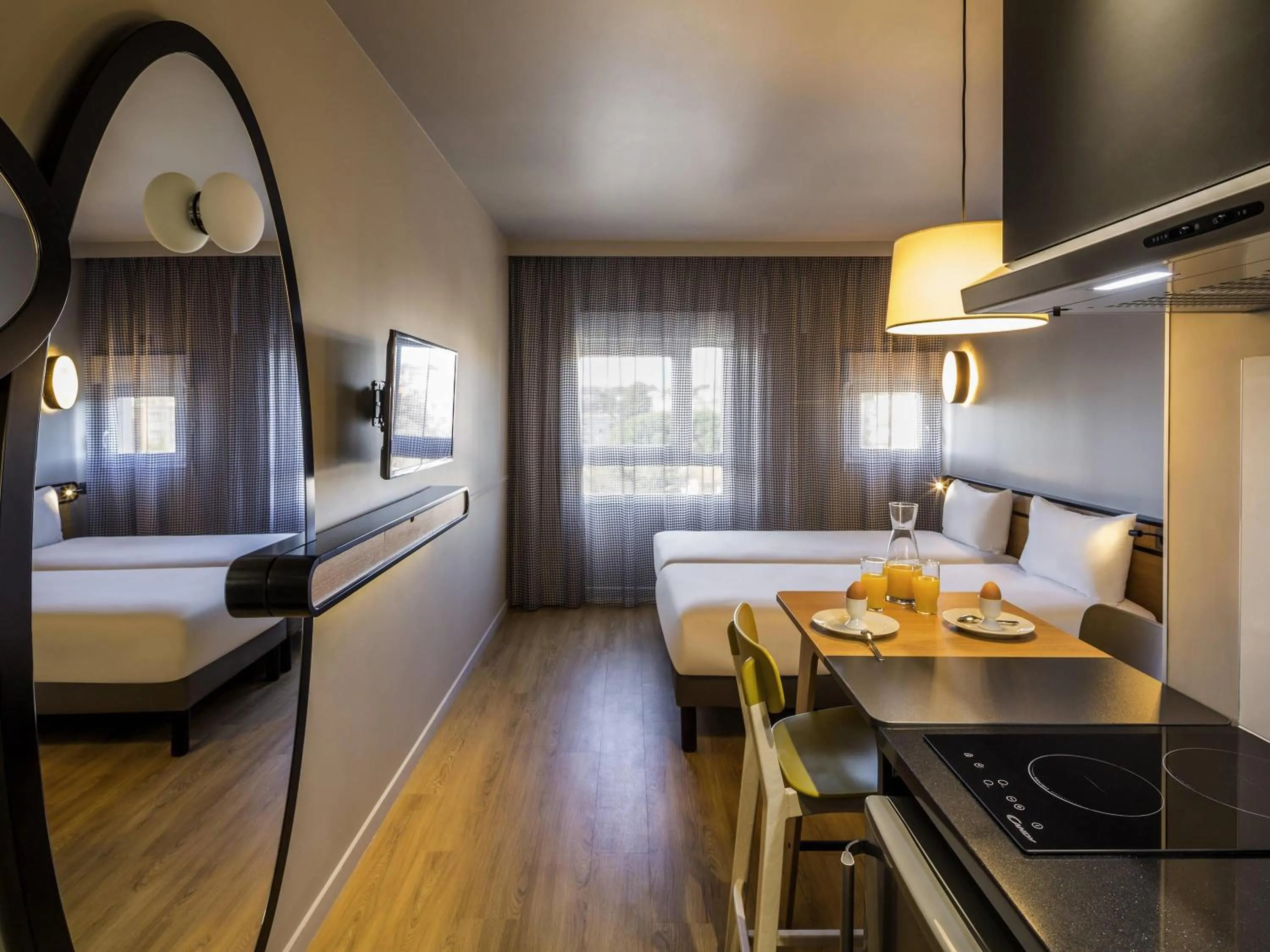 Bedroom, Bed in Aparthotel Adagio access Montpellier Centre