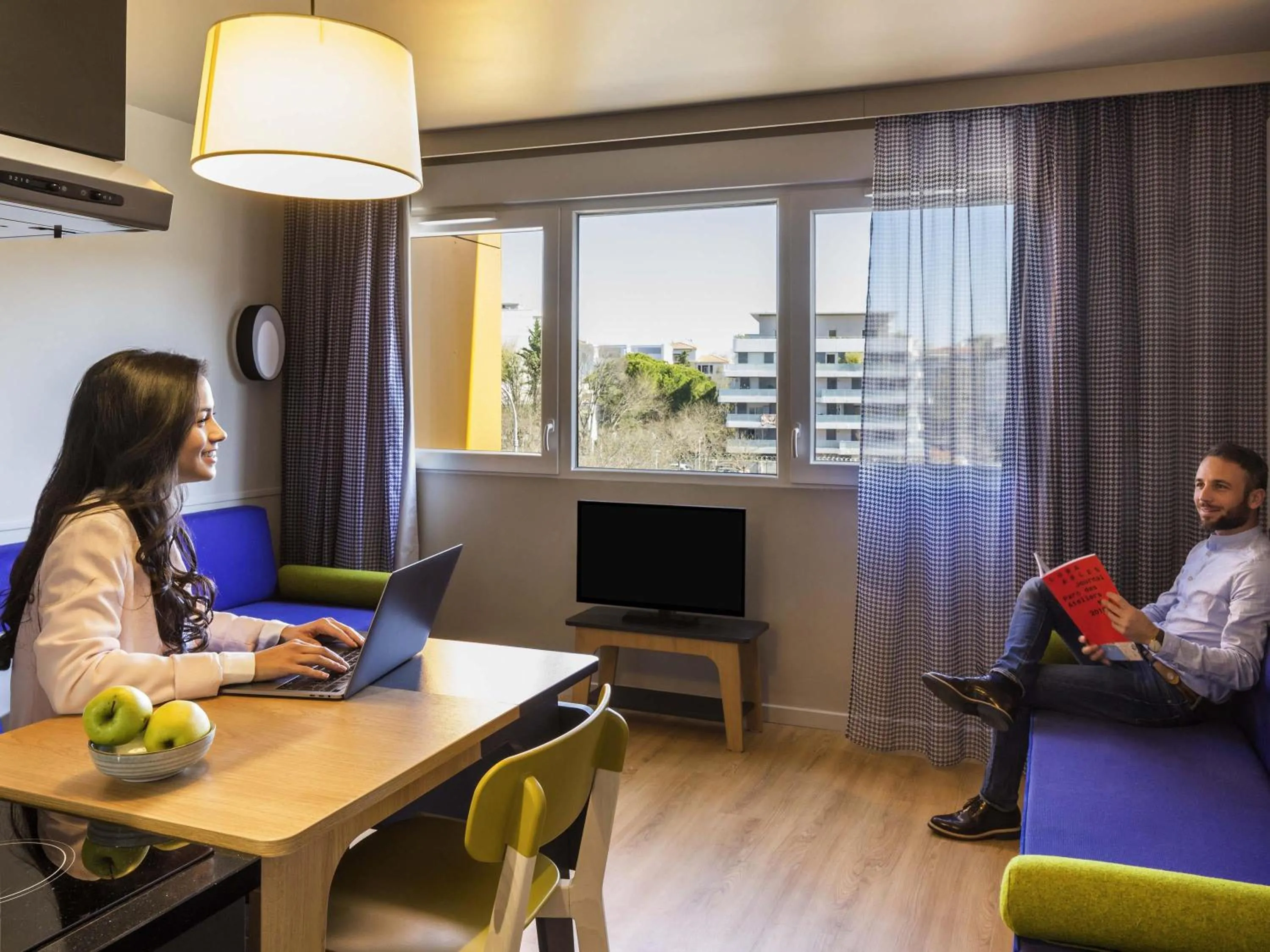 Bedroom in Aparthotel Adagio access Montpellier Centre