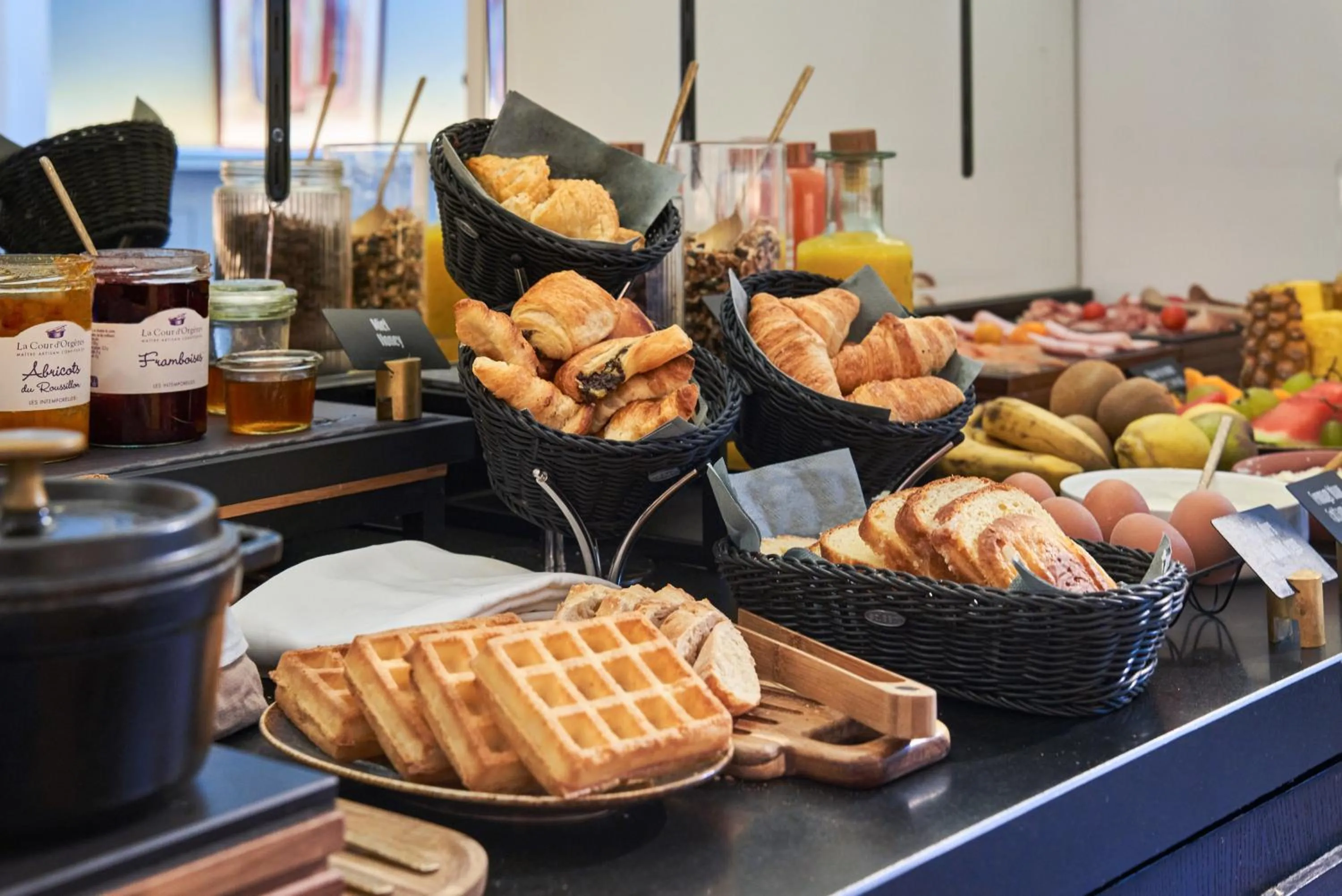 Breakfast in Dadou Paris