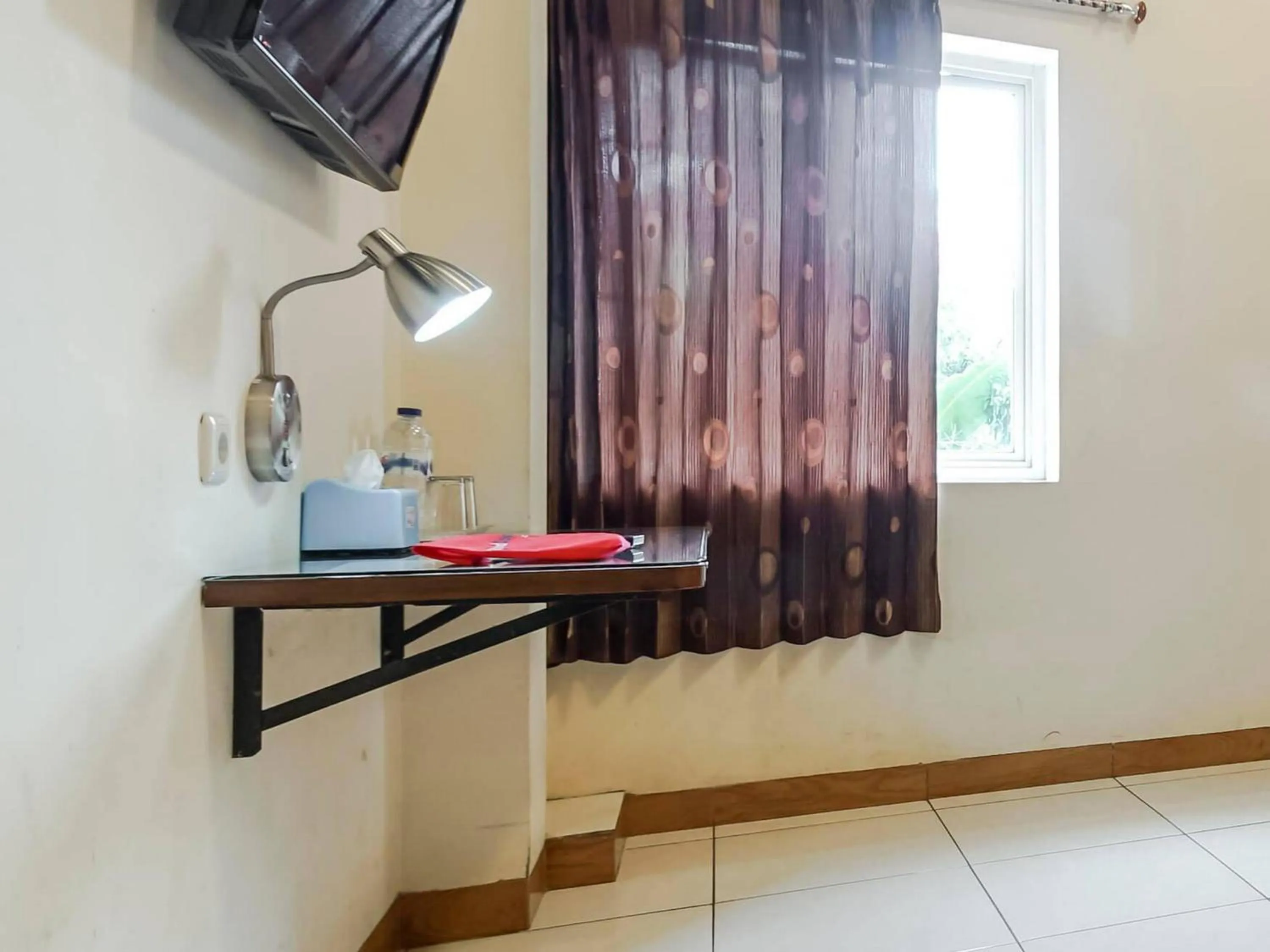 Bedroom in RedDoorz Plus at Karebosi Area 2 Makassar