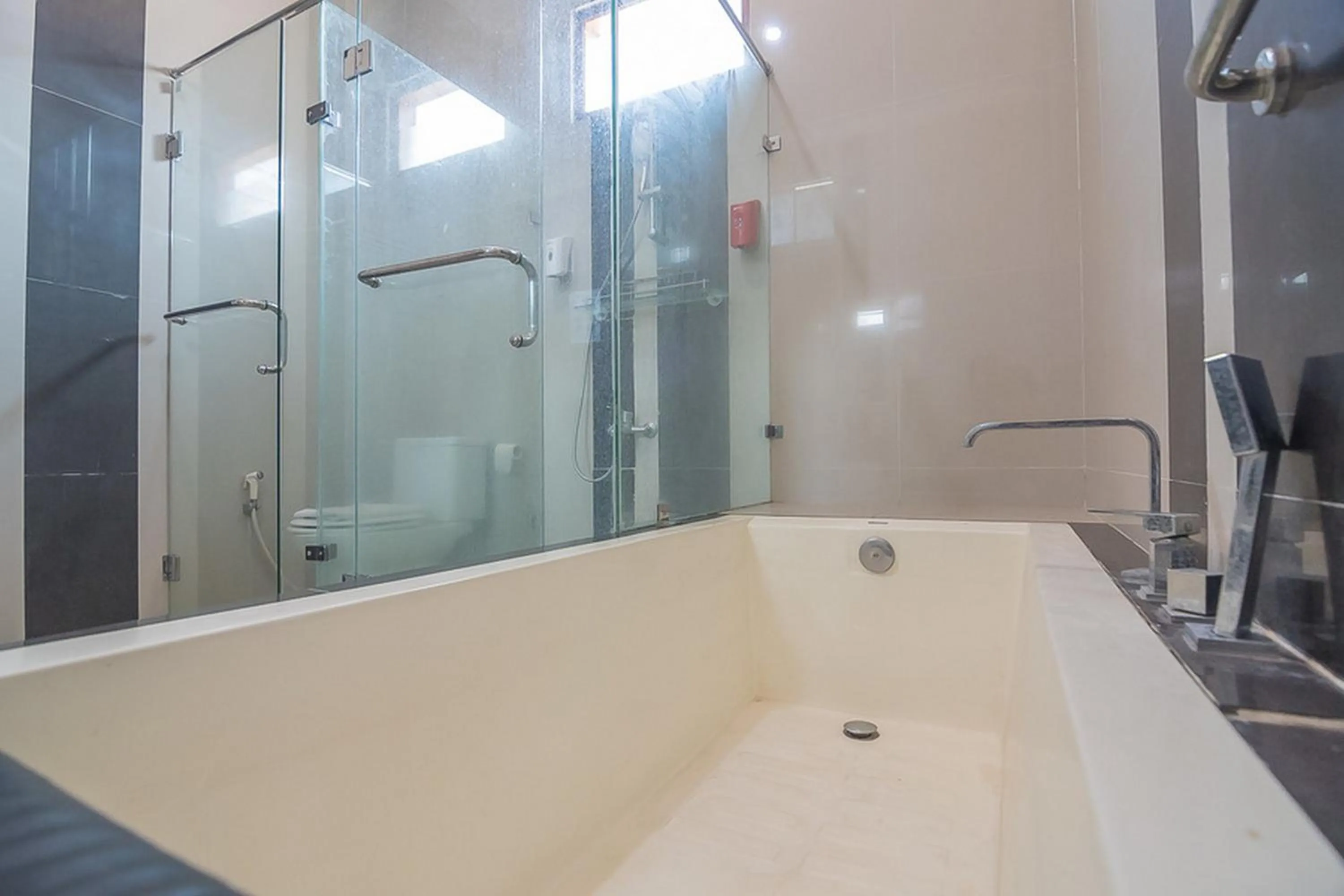 Bathroom in RedDoorz near Jatinangor Town Square