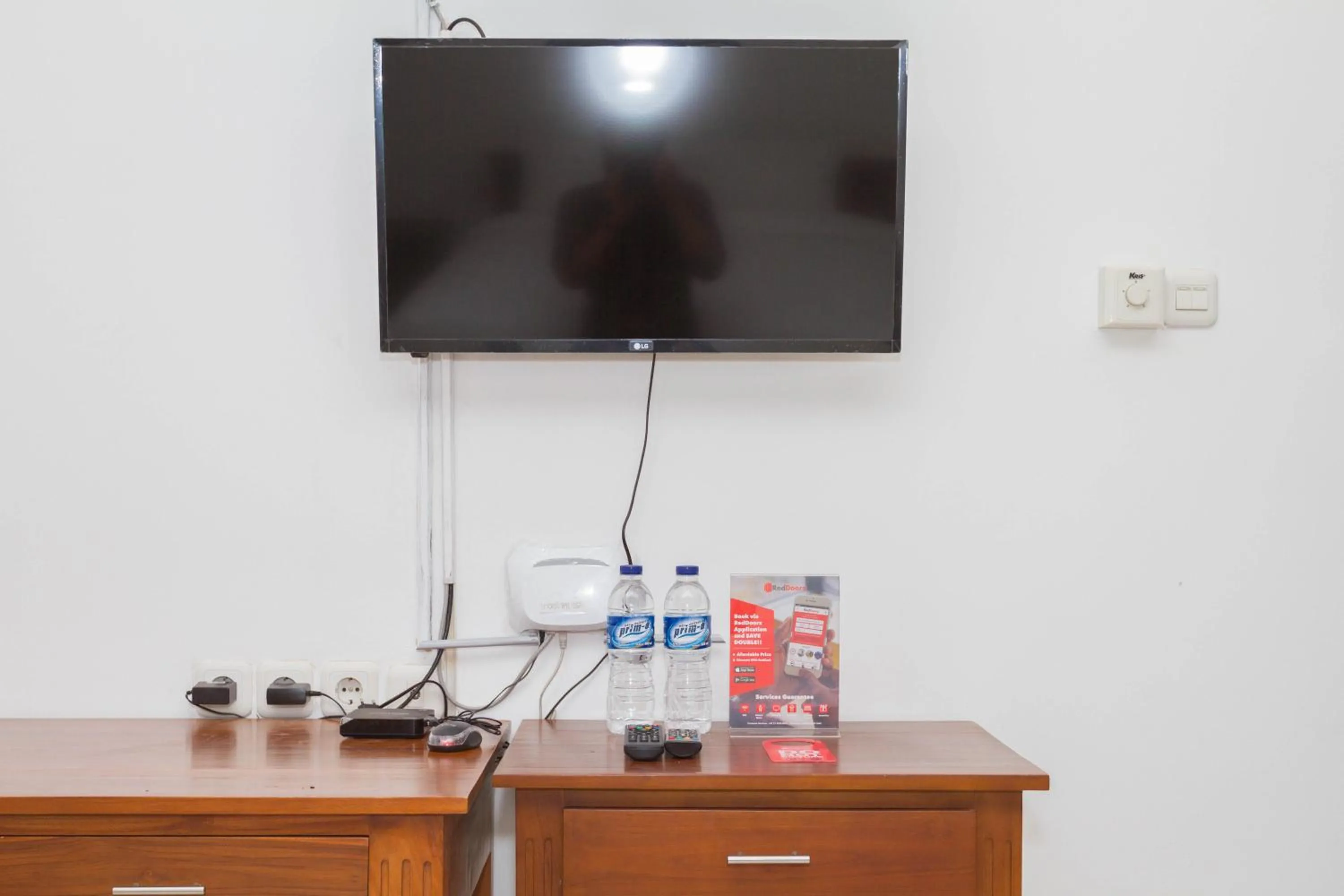 Bedroom in RedDoorz near Jatinangor Town Square