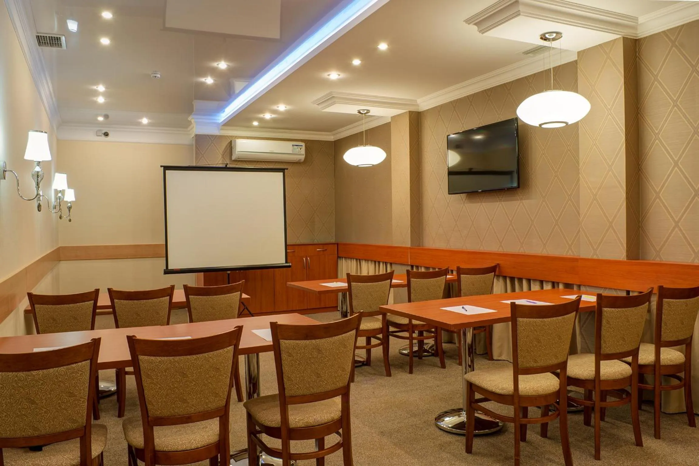 Business facilities in Torgay Hotel