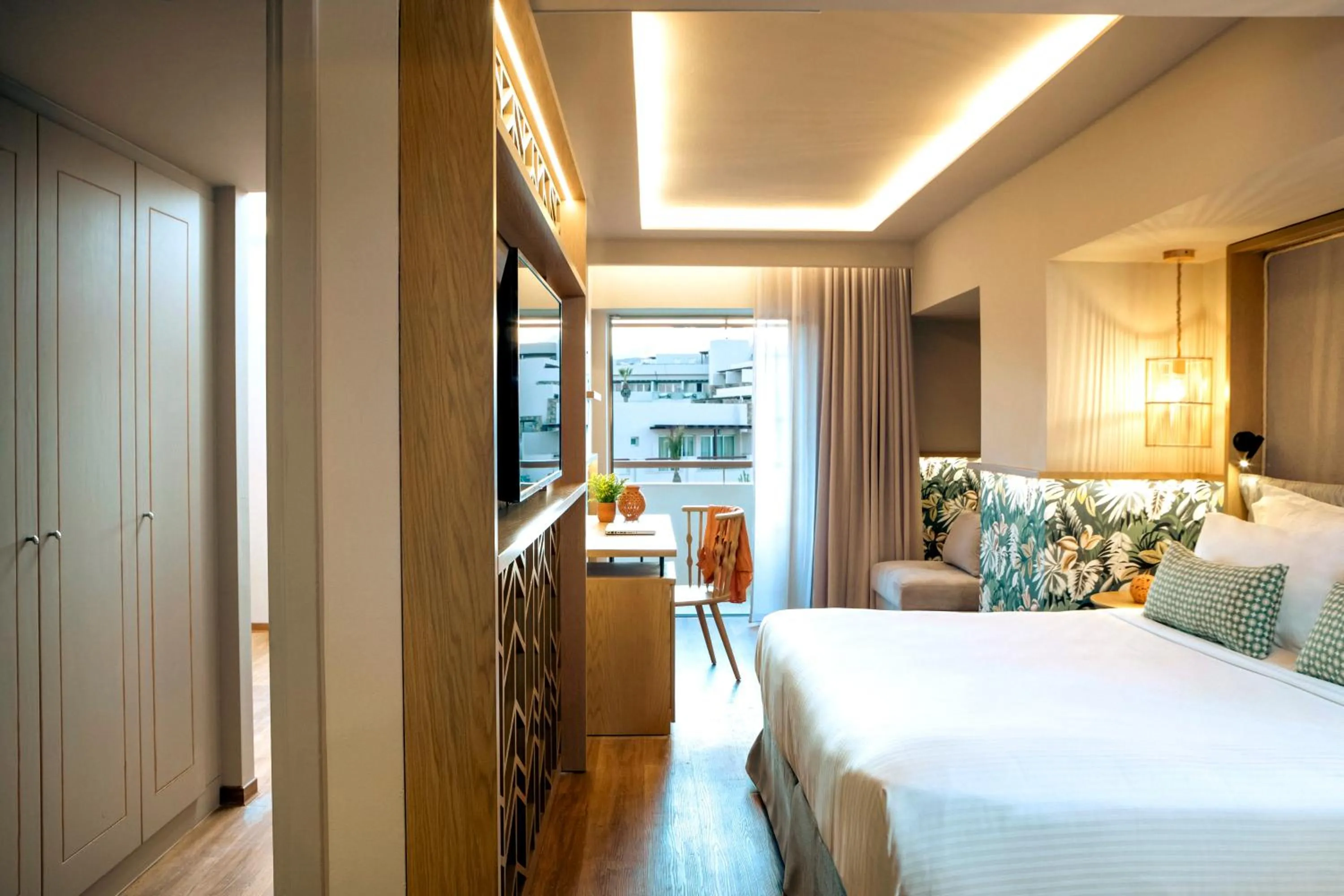 Bed in Zeus Eleva Mirabello Bay